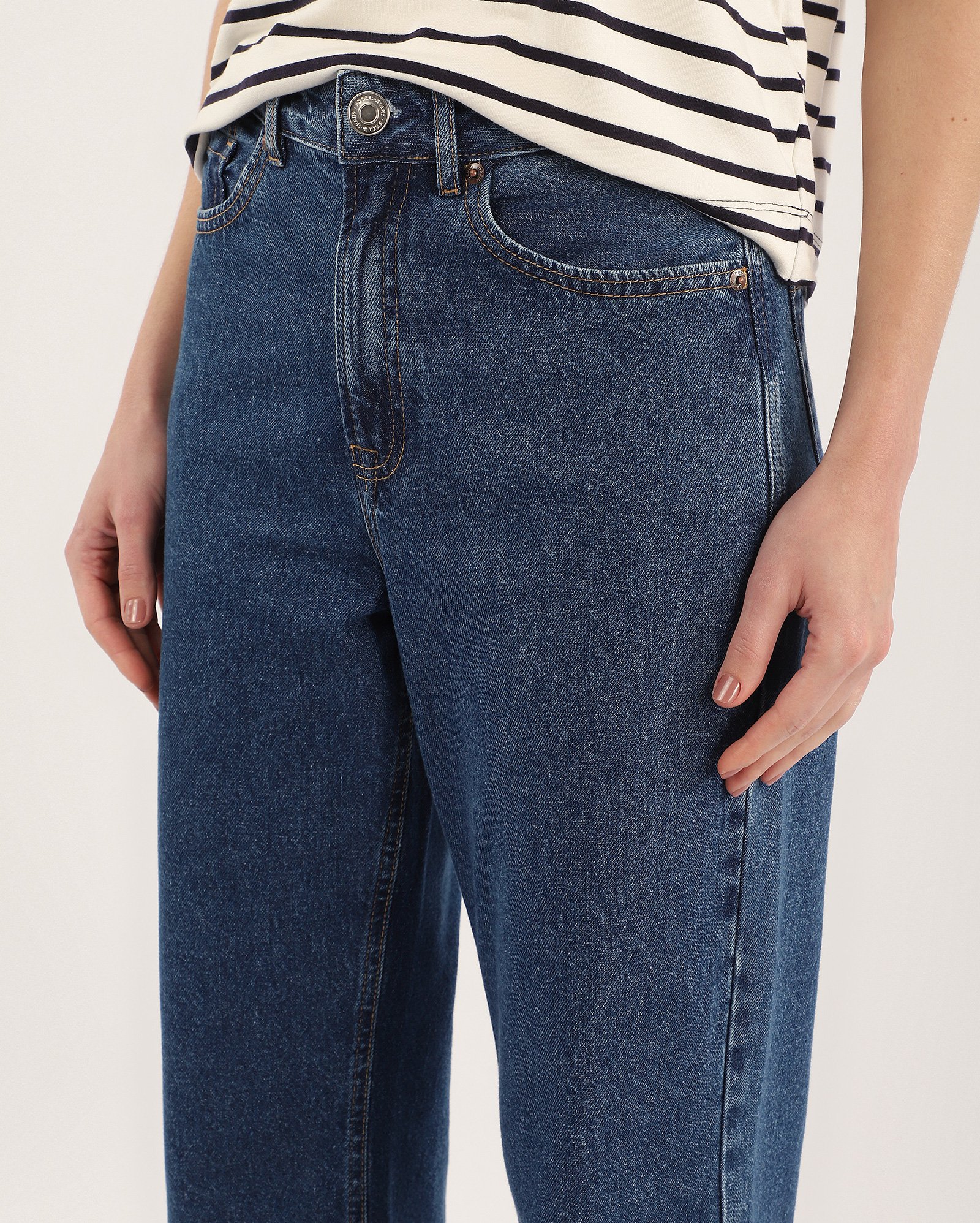 Calça jeans feminina wide slim cintura média - Jeans Clássico Escuro | Pool Jeans
