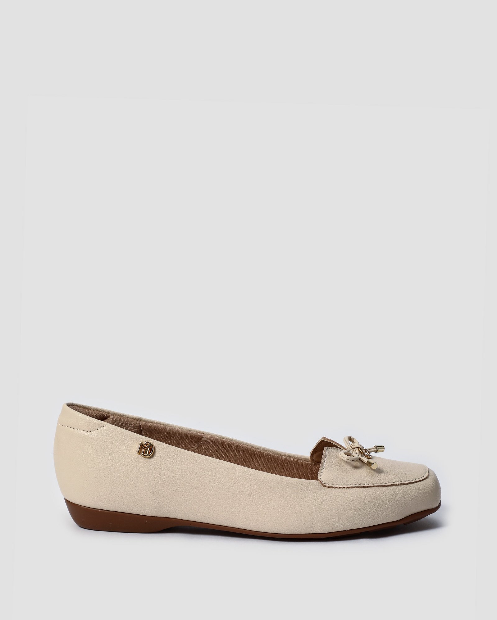 Mocassim feminino com laço no cabedal bege | Modare