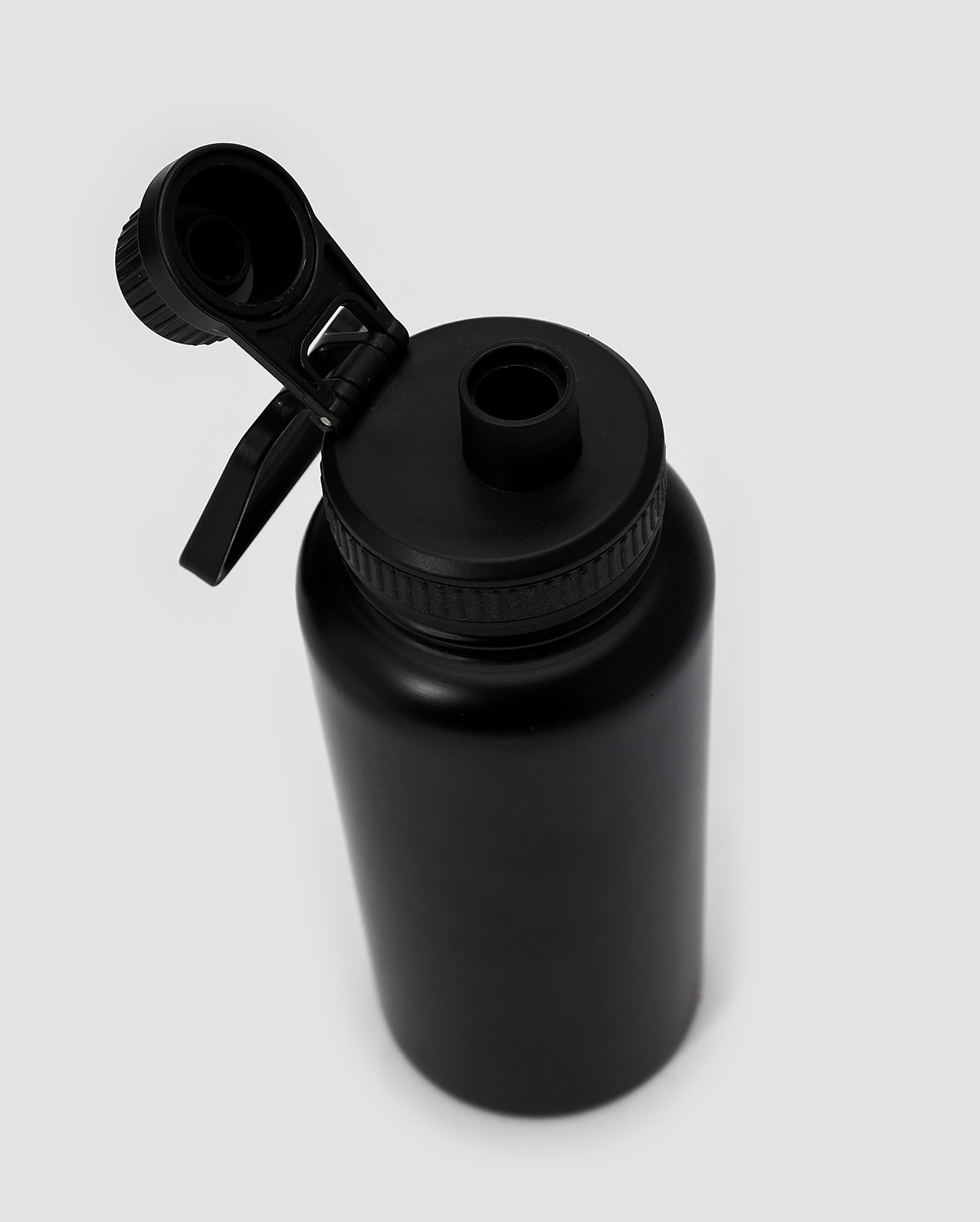 Garrafa squeeze de metal 700ml lisa preta | Accessori by Riachuelo