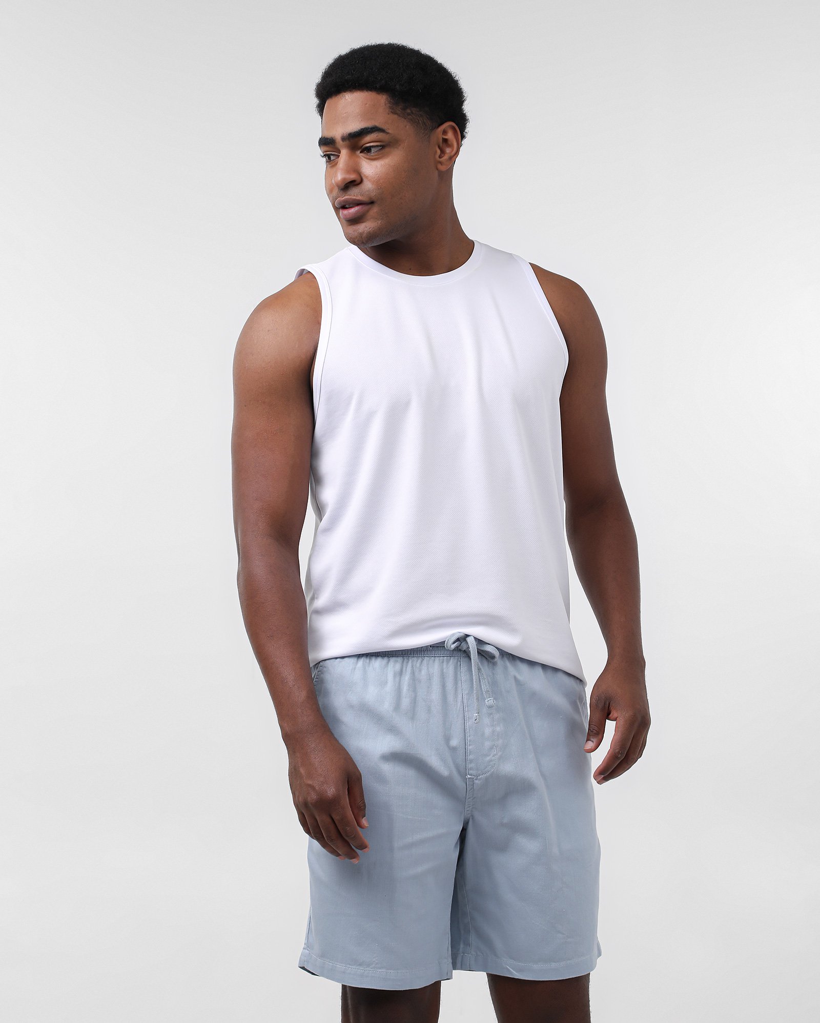 Bermuda sarja masculina cós elástico e cordão - Azul Claro | Pool Jeans