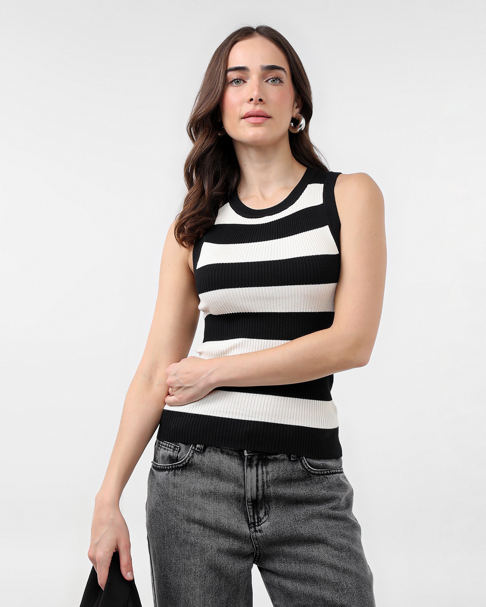 Regata feminina canelada de viscose listrada - Preto | AK by Riachuelo