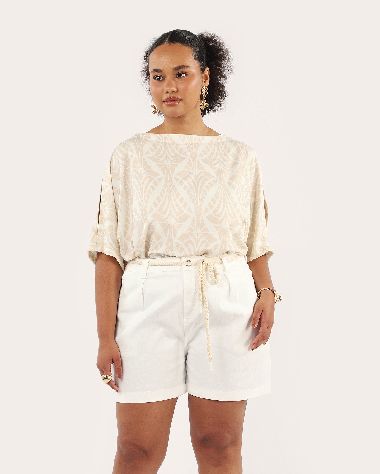 Shorts sarja plus size feminino cordão trançado - branco | Pool Jeans