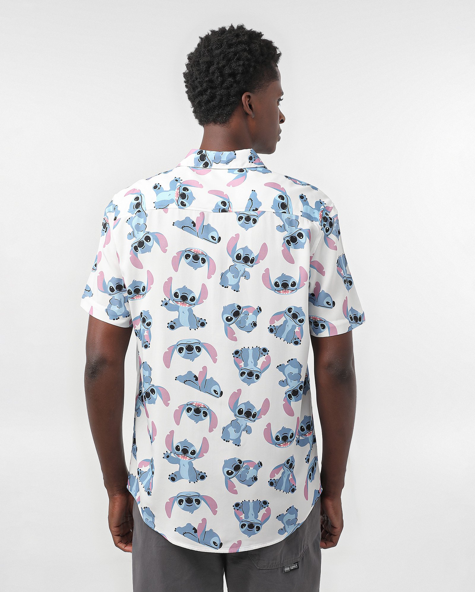 Riachuelo | Camisa masculina em viscose Stitch branca | Disney