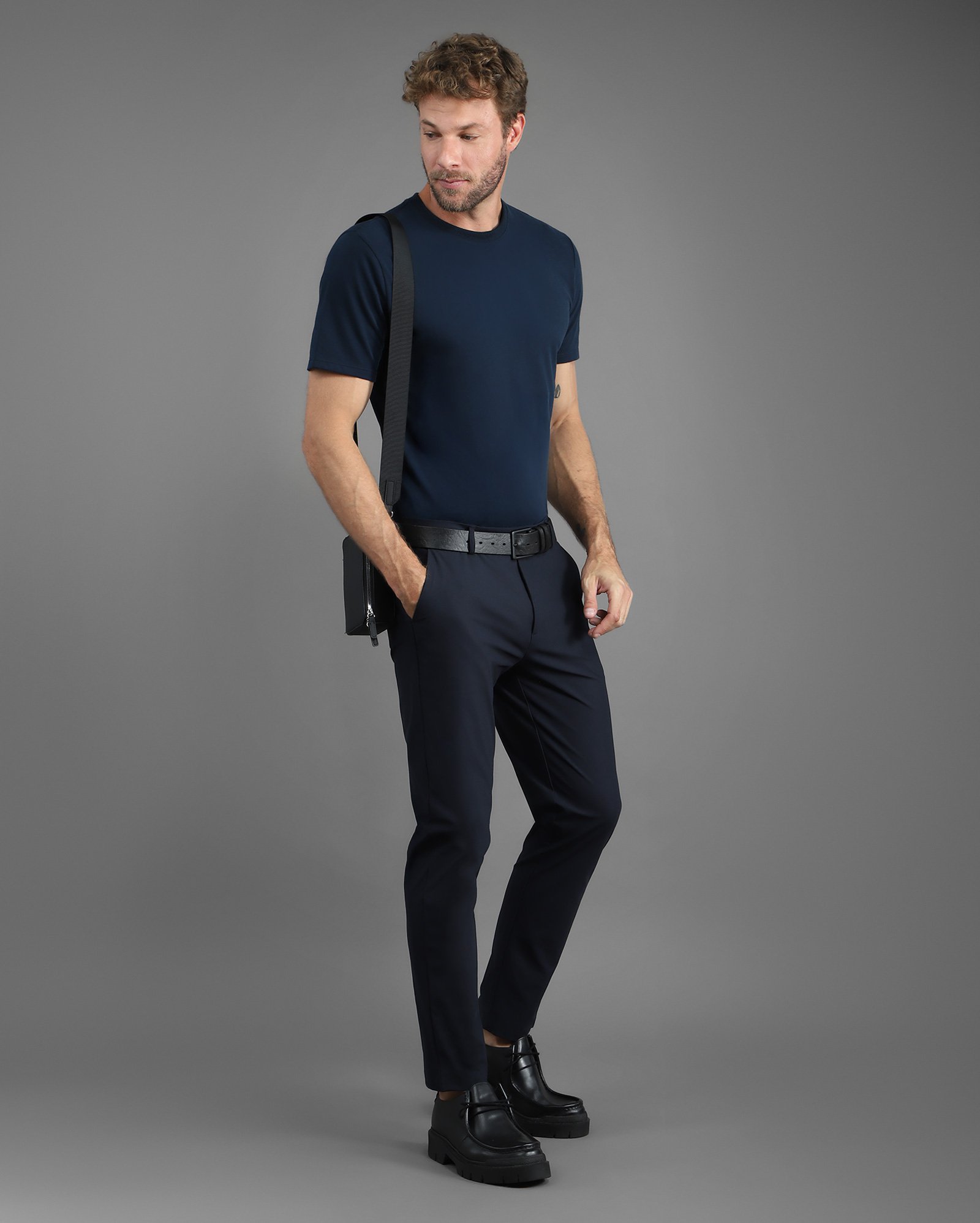 Camiseta masculina Tech UltraSoft - Azul Escuro
