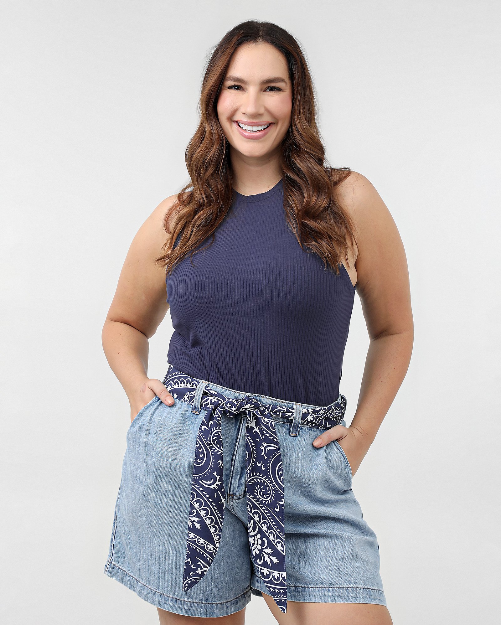 Short jeans plus size feminino bandana denim médio | Pool Jeans