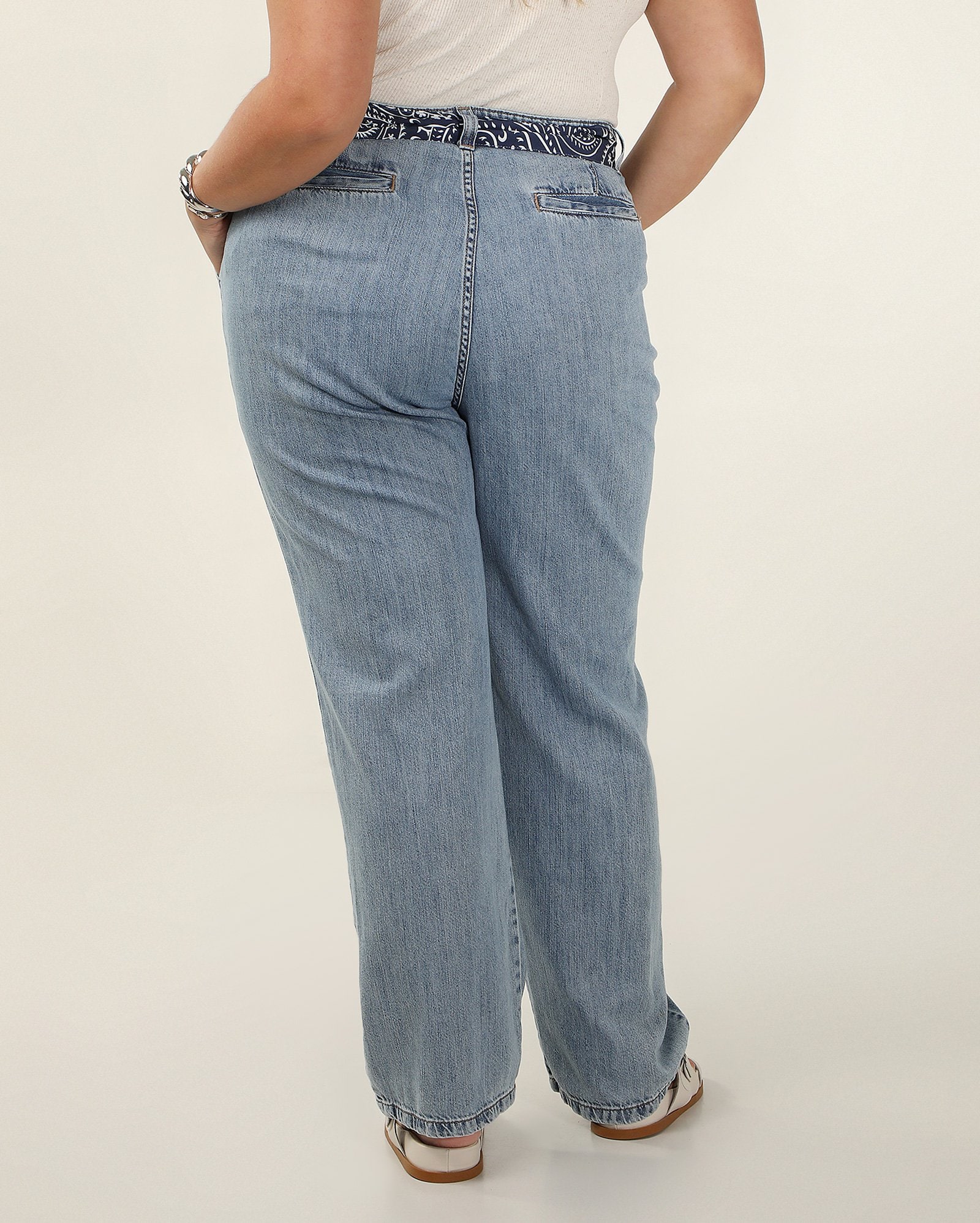 Jogger Macacao Marisa Jeans Amamentação Lojas Marisa MacacÃ£o Jeans Roupas  Italianas Femininas, image size:1600x1996