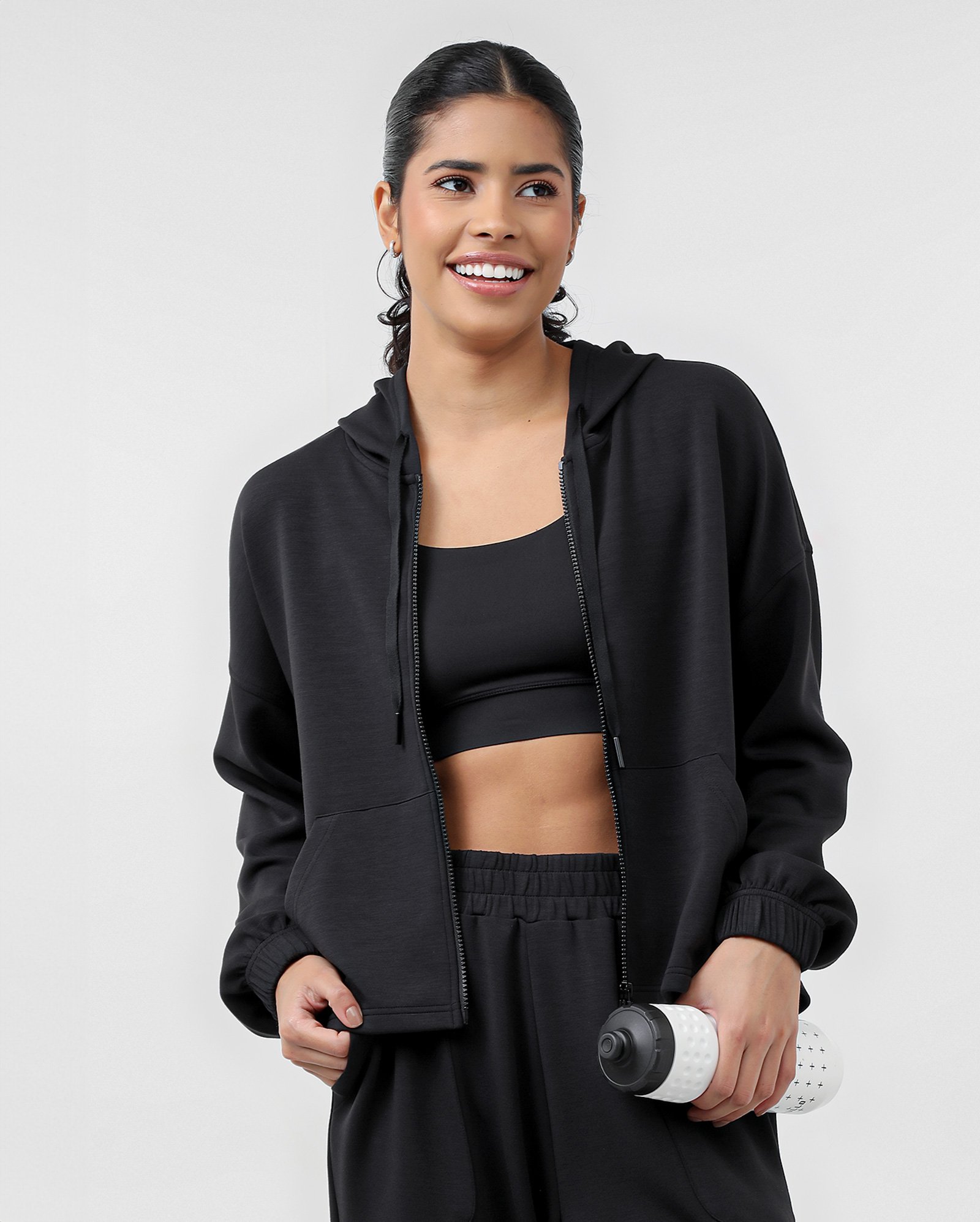 Blusa esportiva feminina Soft Scuba com zíper - Preto | BodyWork