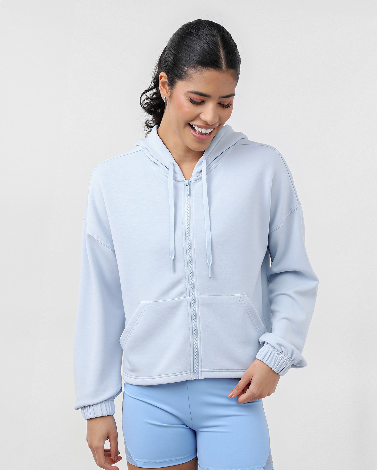 Blusa esportiva feminina Soft Scuba com zíper - Azul Claro | BodyWork