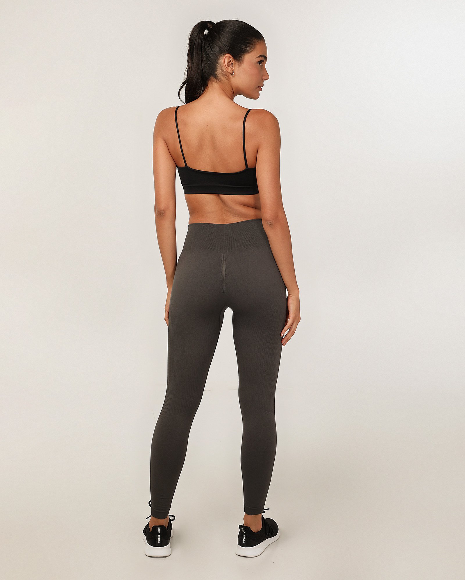 Calça legging de treino canelada levanta bumbum - Cinza | BodyWork by Riachuelo