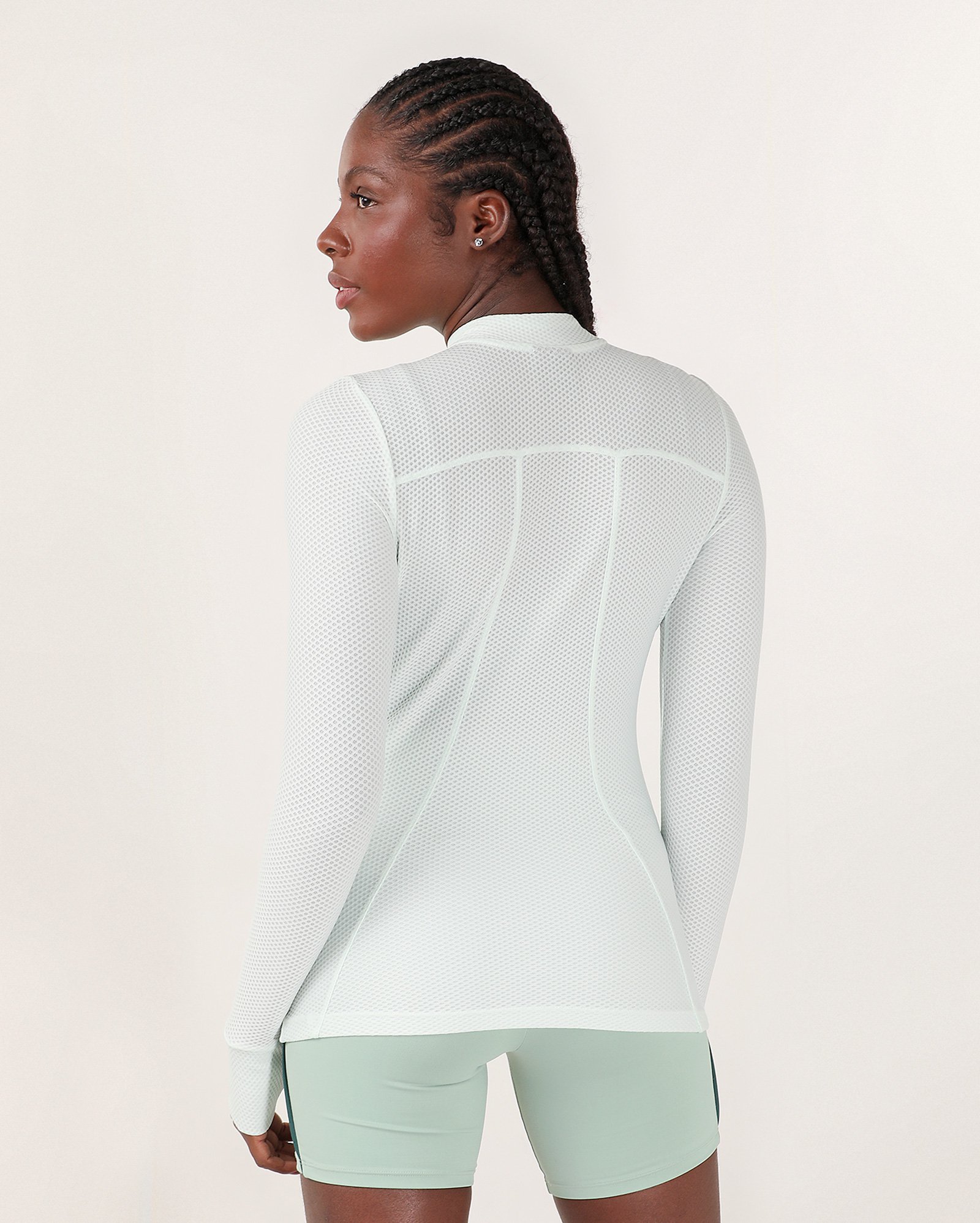 Jaqueta esportiva feminina em textura  - Verde Claro | Body Work