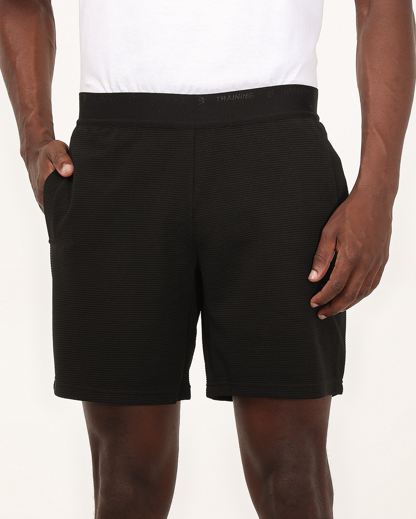 Bermuda esportiva masculina canelada preta | BodyWork by Riachuelo