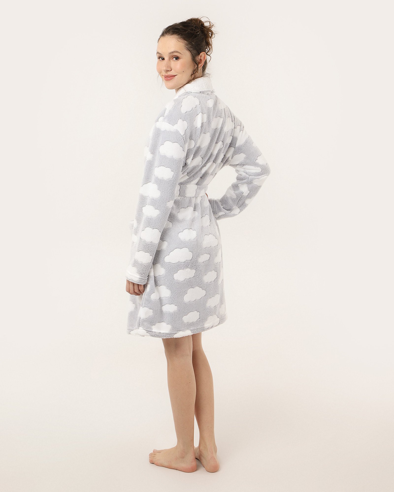 Robe feminino fleece nuvens cinza | Riachuelo