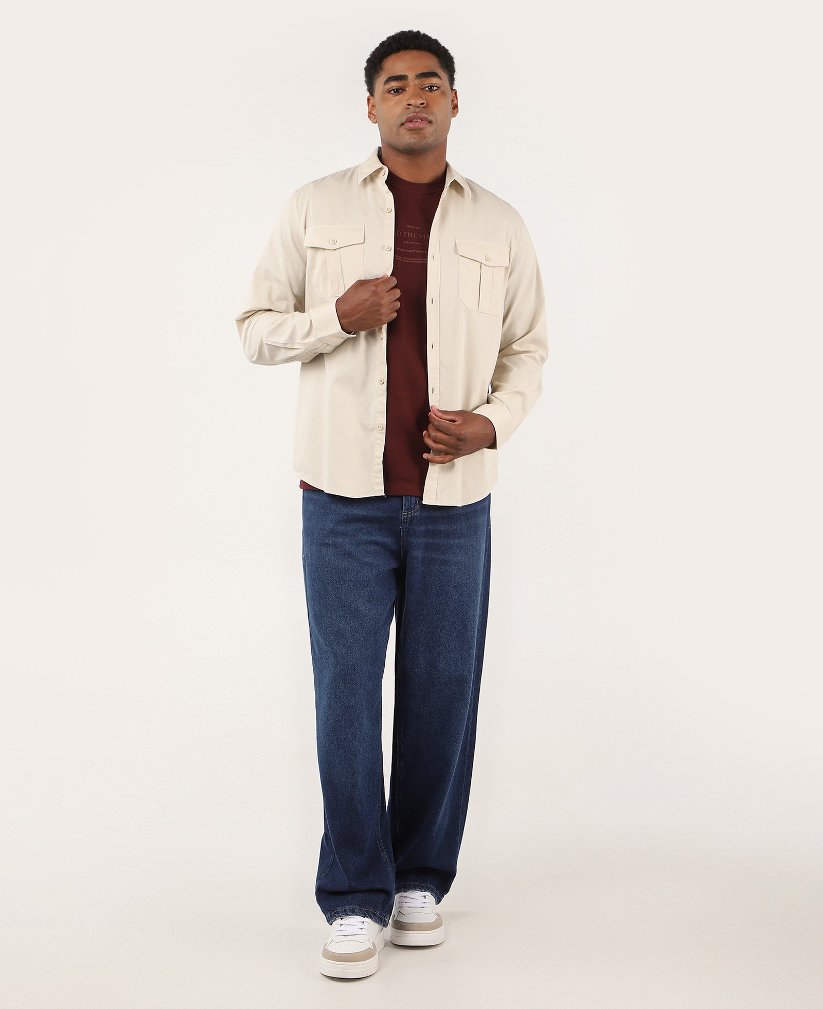 Camisa masculina regular com bolso cargo - Bege Claro