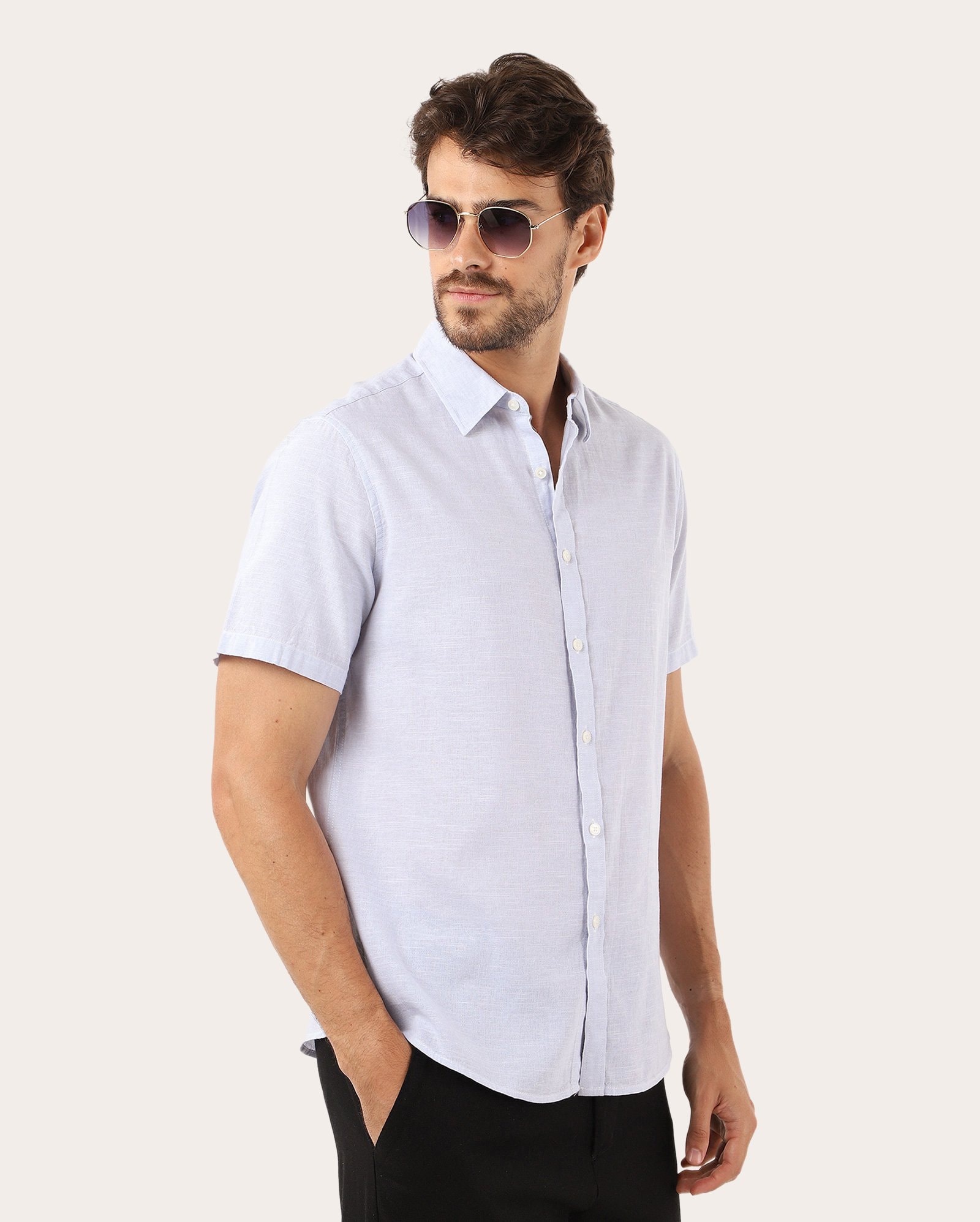 Camisa masculina manga curta com linho - Azul Claro