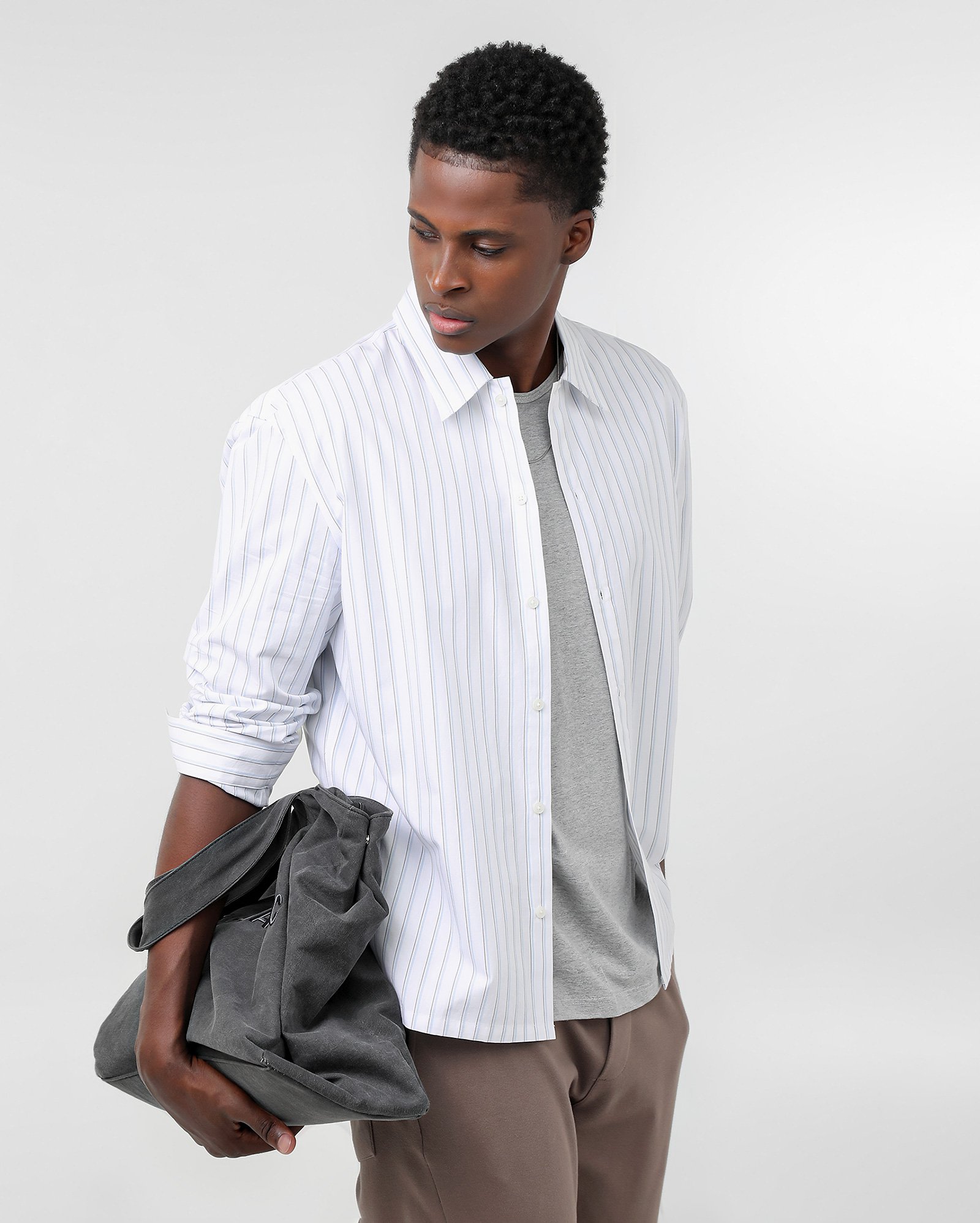 Camisa masculina boxy manga longa listrada branca | Pool