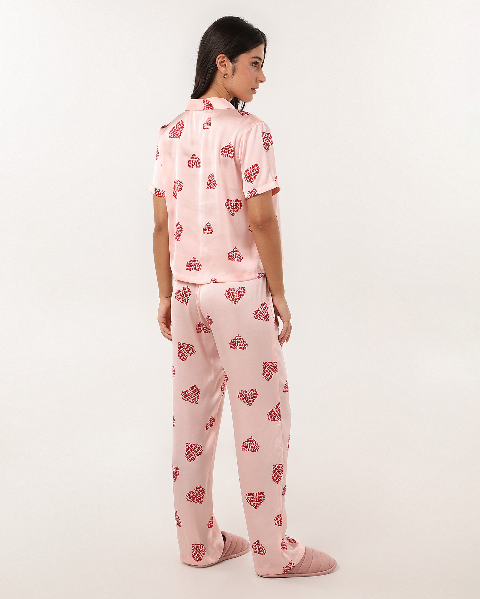 Pijama longo feminino americano acetinado love rosa | Riachuelo 