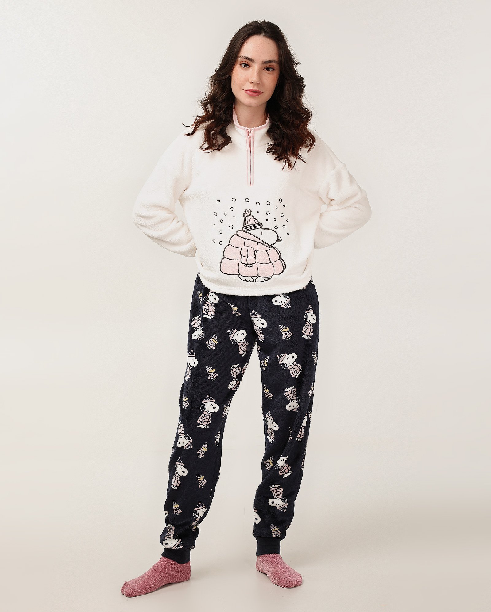 Pijama longo feminino de fleece Snoopy multicor | Peanuts