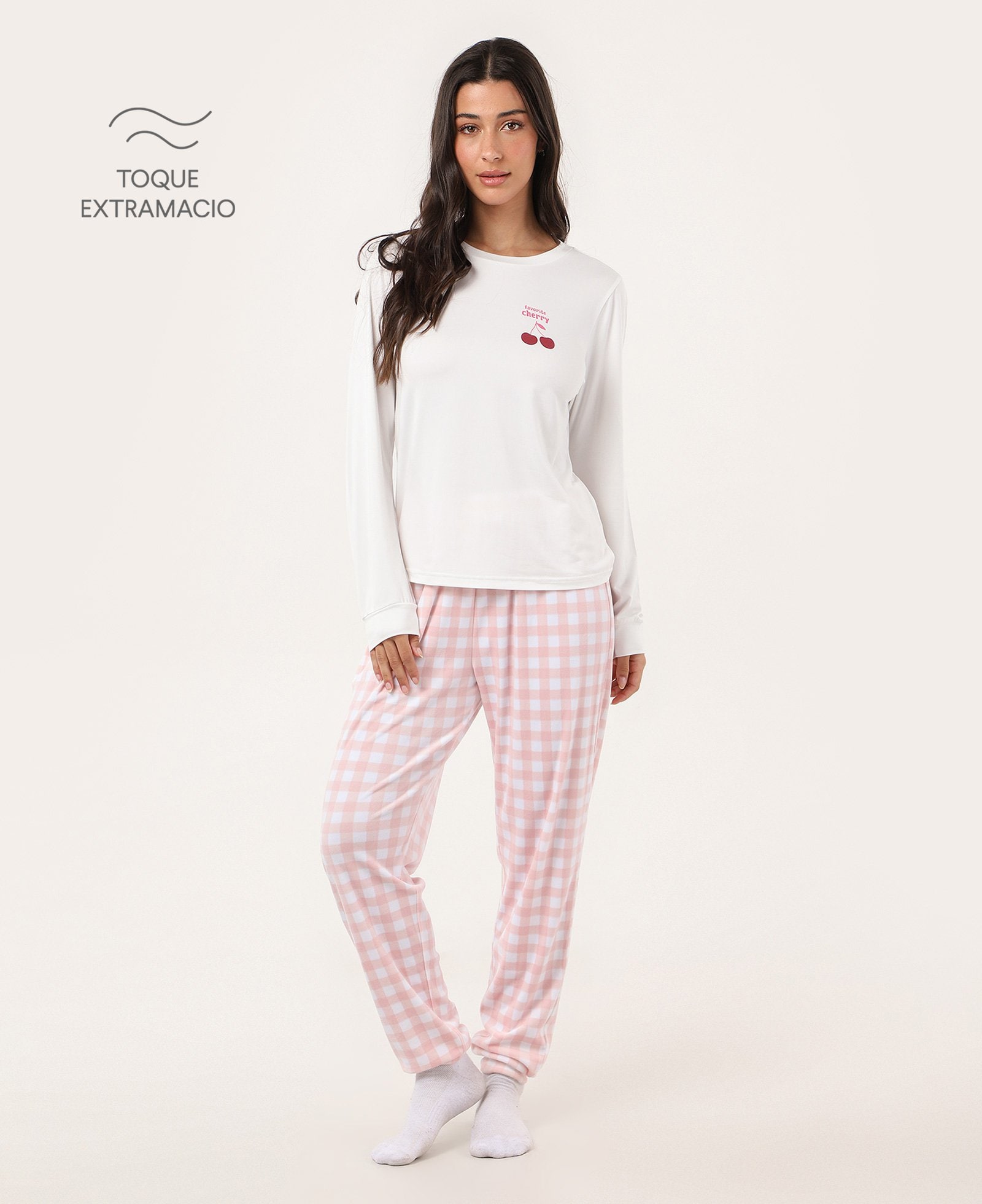 Pijama longo feminino toque macio cereja xadrez multicor | Riachuelo