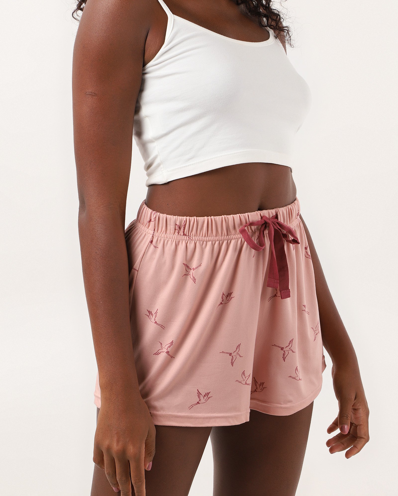 Short pijama feminino com elástico pássaros rosa | Riachuelo