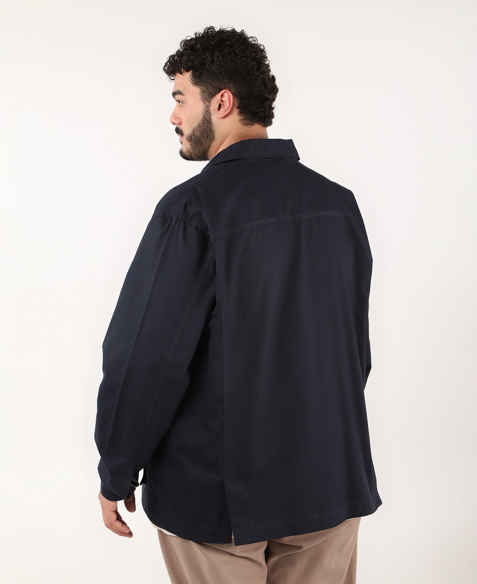 Overshirt plus size masculina bolsos cargos azul — foto 5
