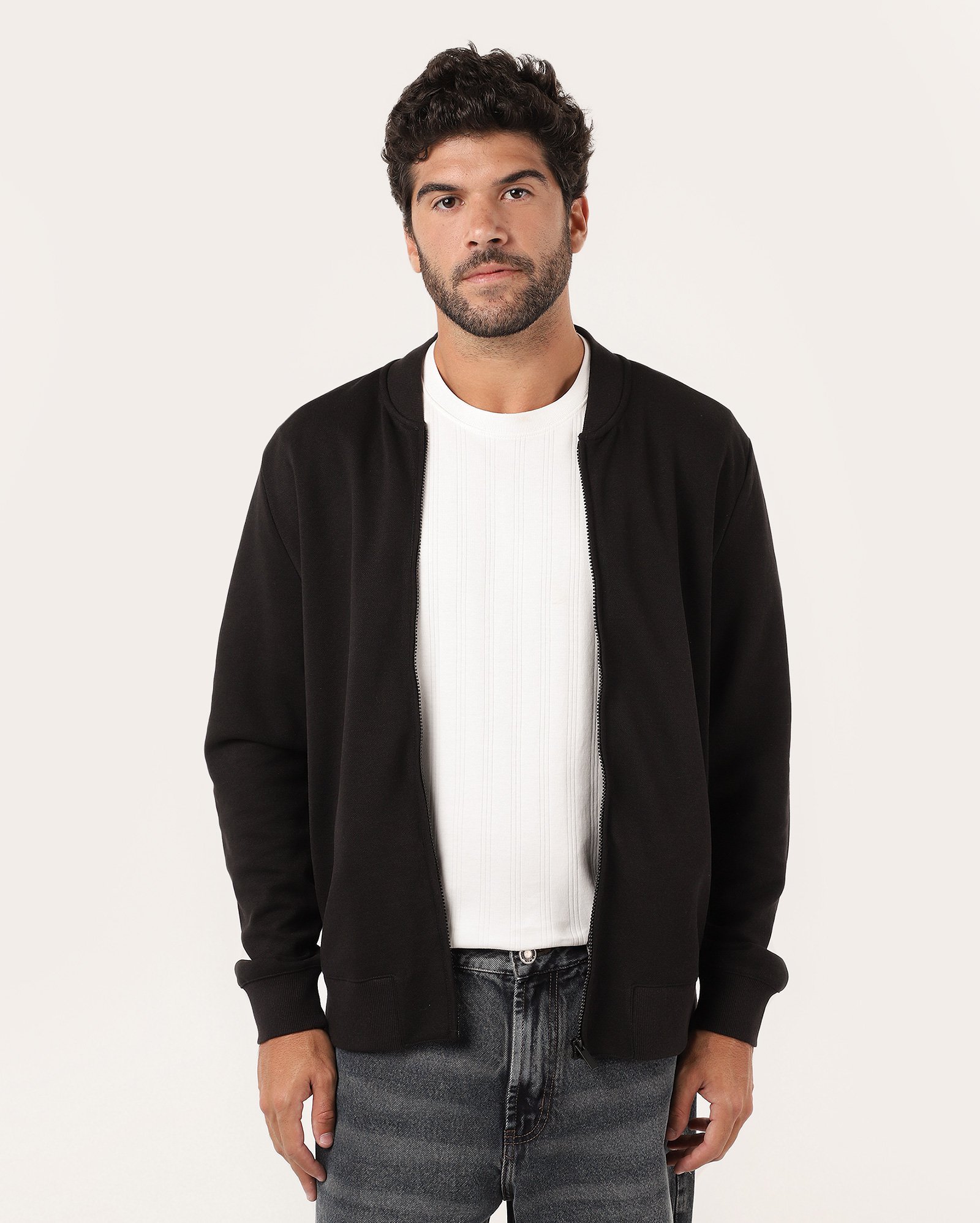Blusa de moletom masculina com zíper preta | Original by Riachuelo