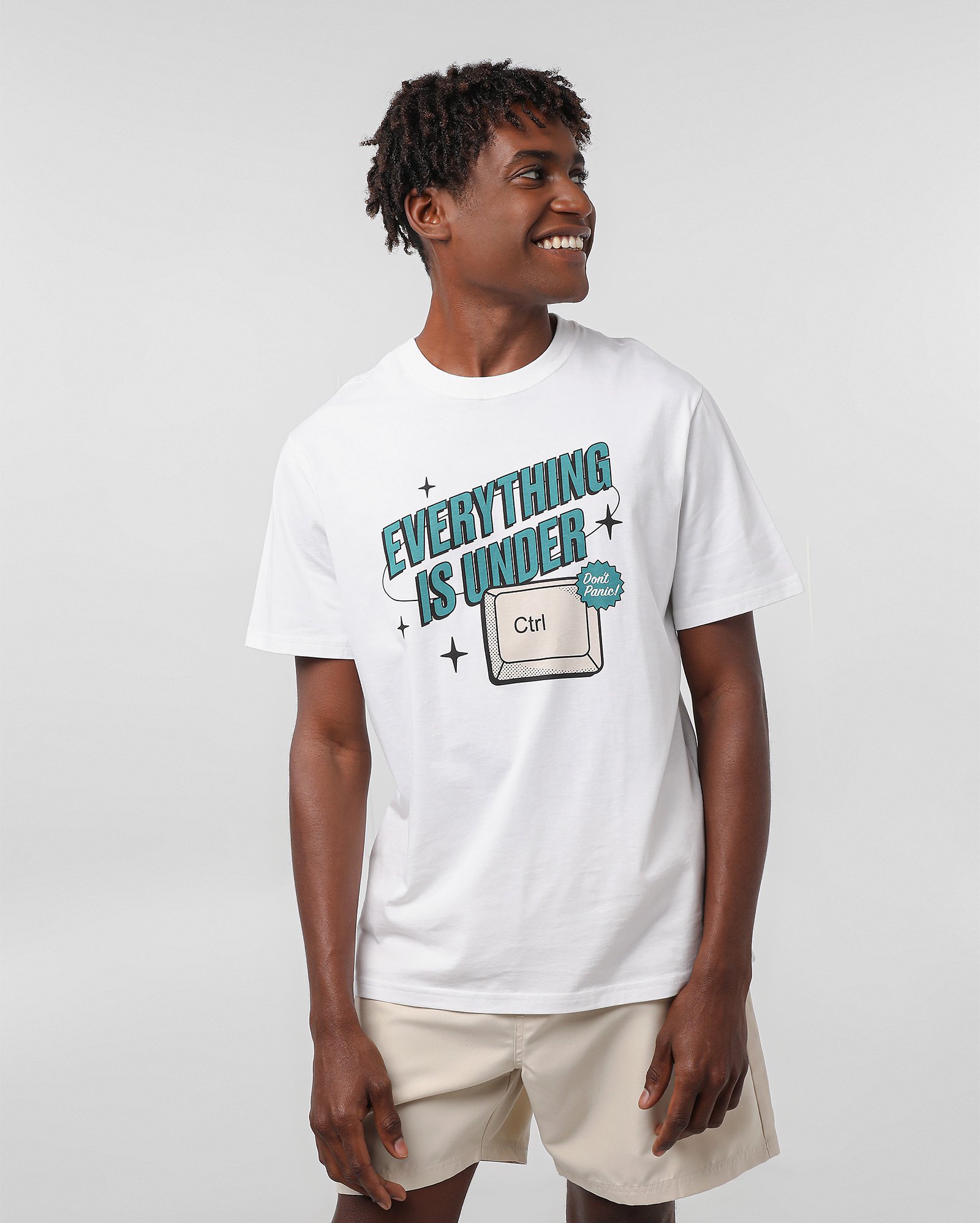 Camiseta masculina manga curta under control branca | FANLAB