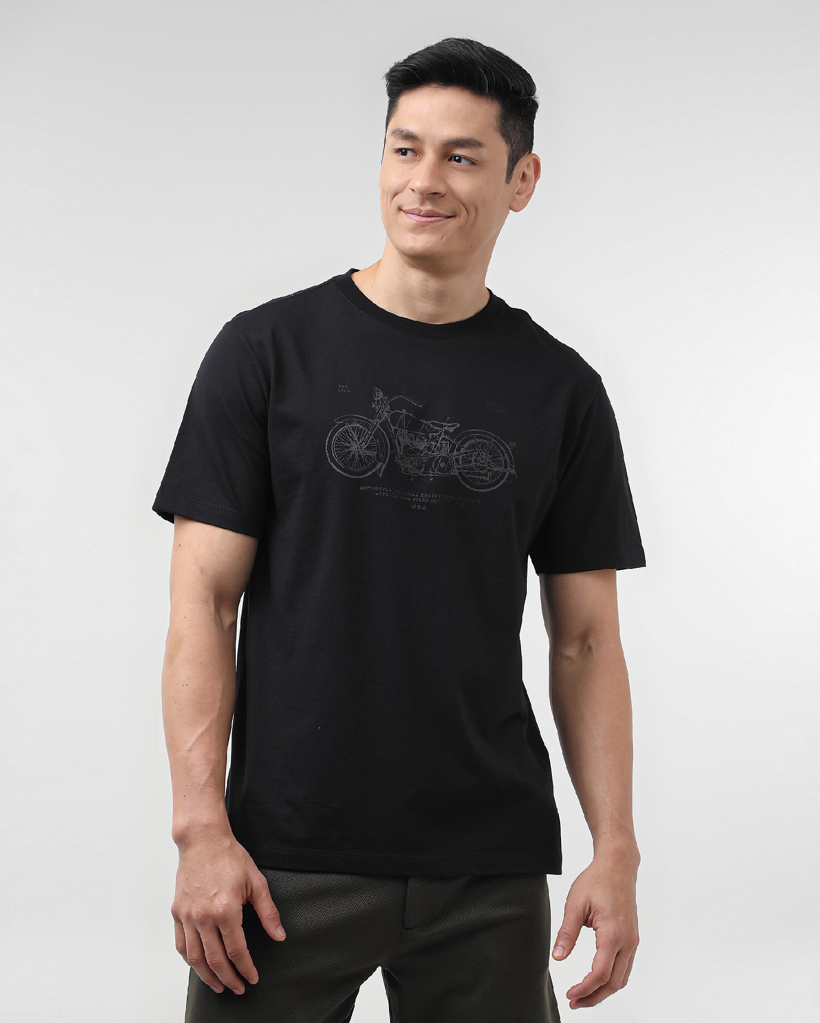 Camiseta masculina estampa motorcycle preta