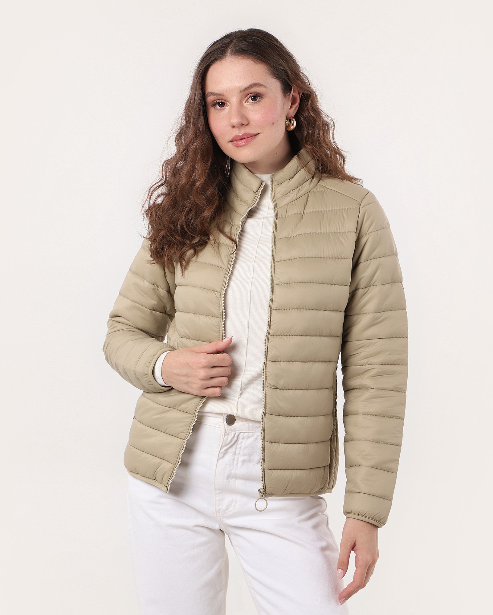 Jaqueta feminina puffer gola alta + sacola - Verde Musgo | Pool Basics