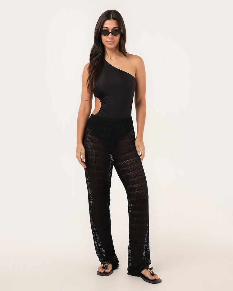 Riachuelo Saída de praia calça pantalona texturizada preta