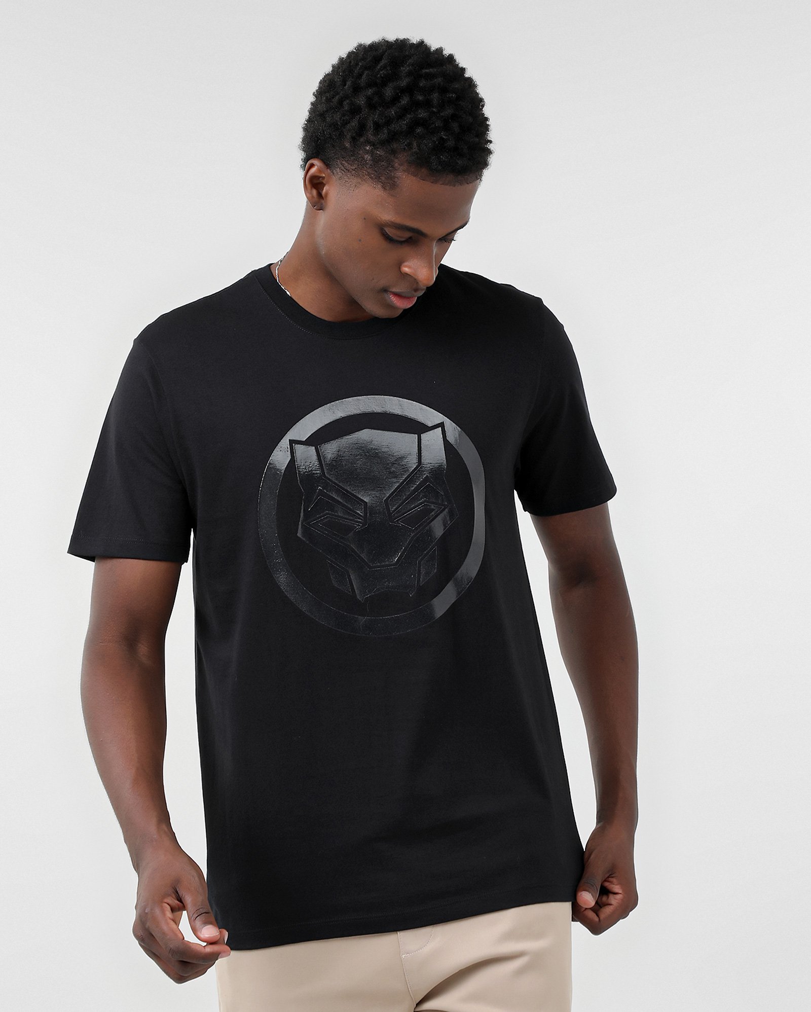 Camiseta masculina regular manga curta Pantera Negra logo preta | Marvel