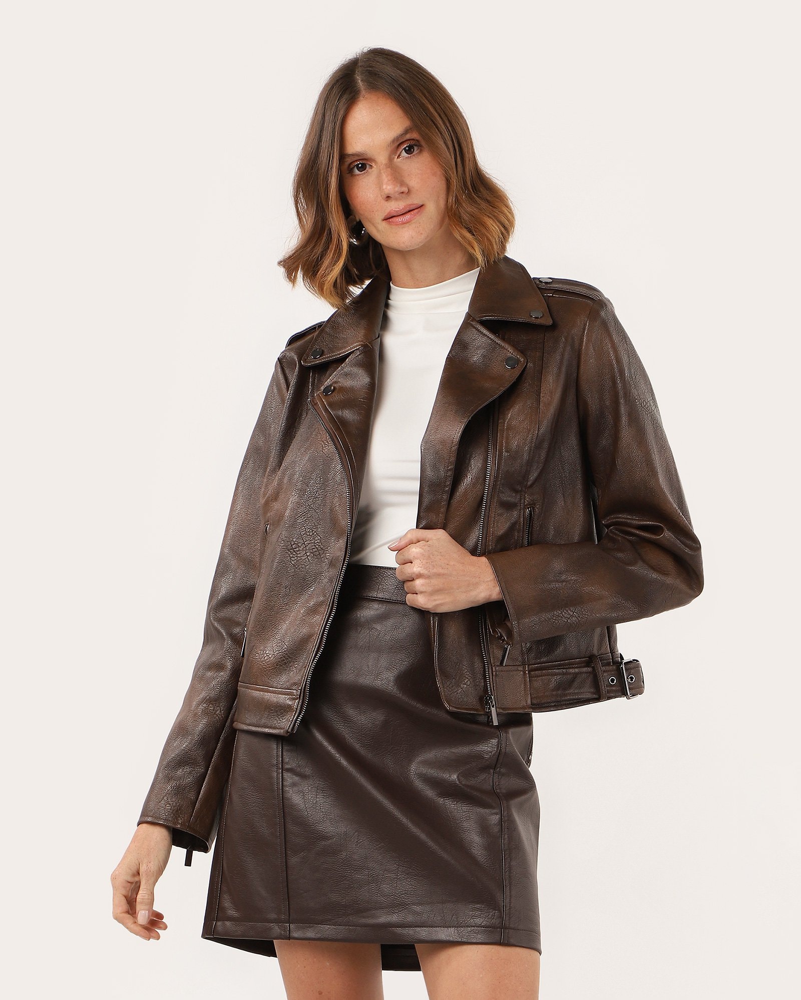 Riachuelo Jaqueta feminina biker em poliuretano estonada marrom