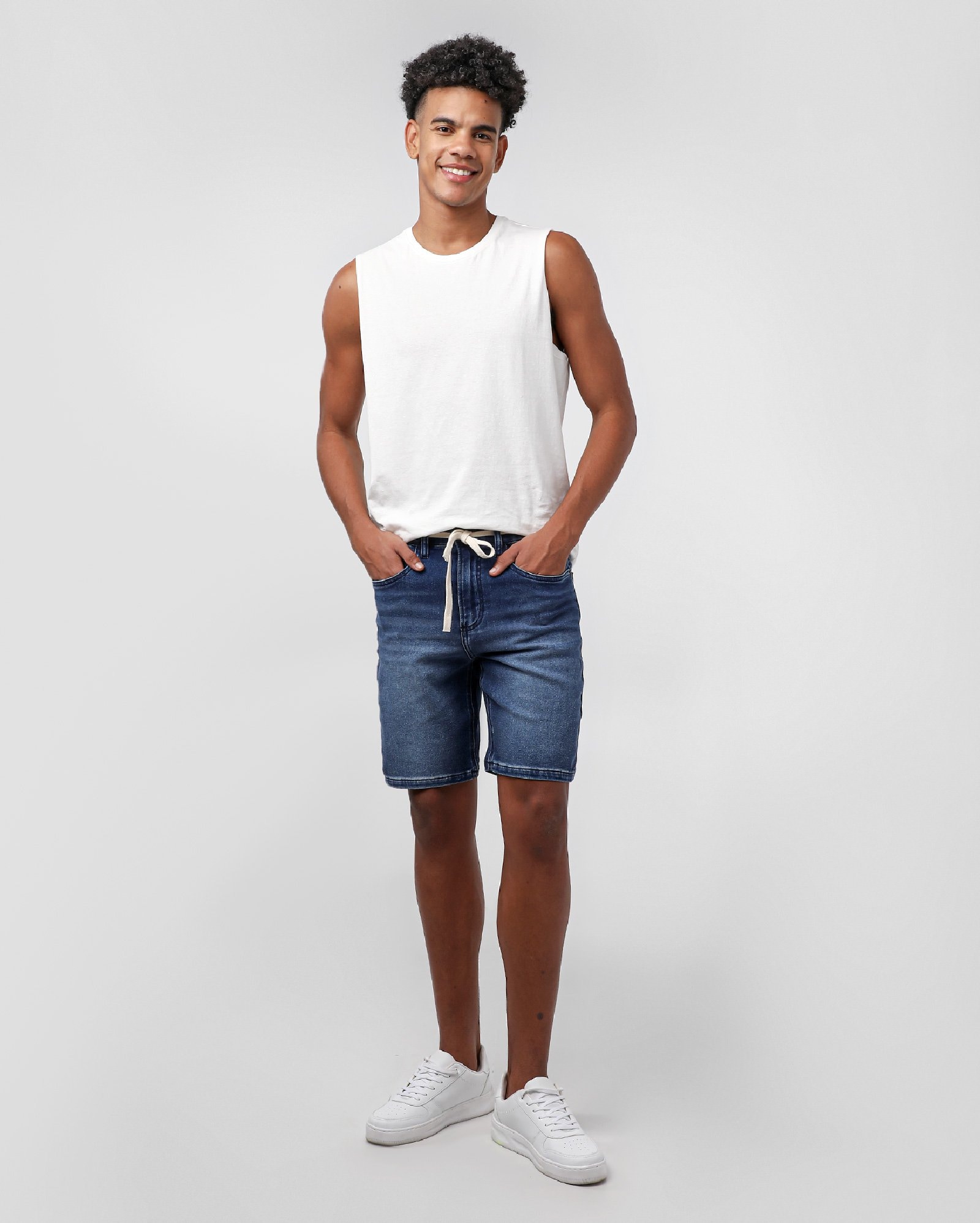 Bermuda jeans masculina comfy reta | Pool Jeans
