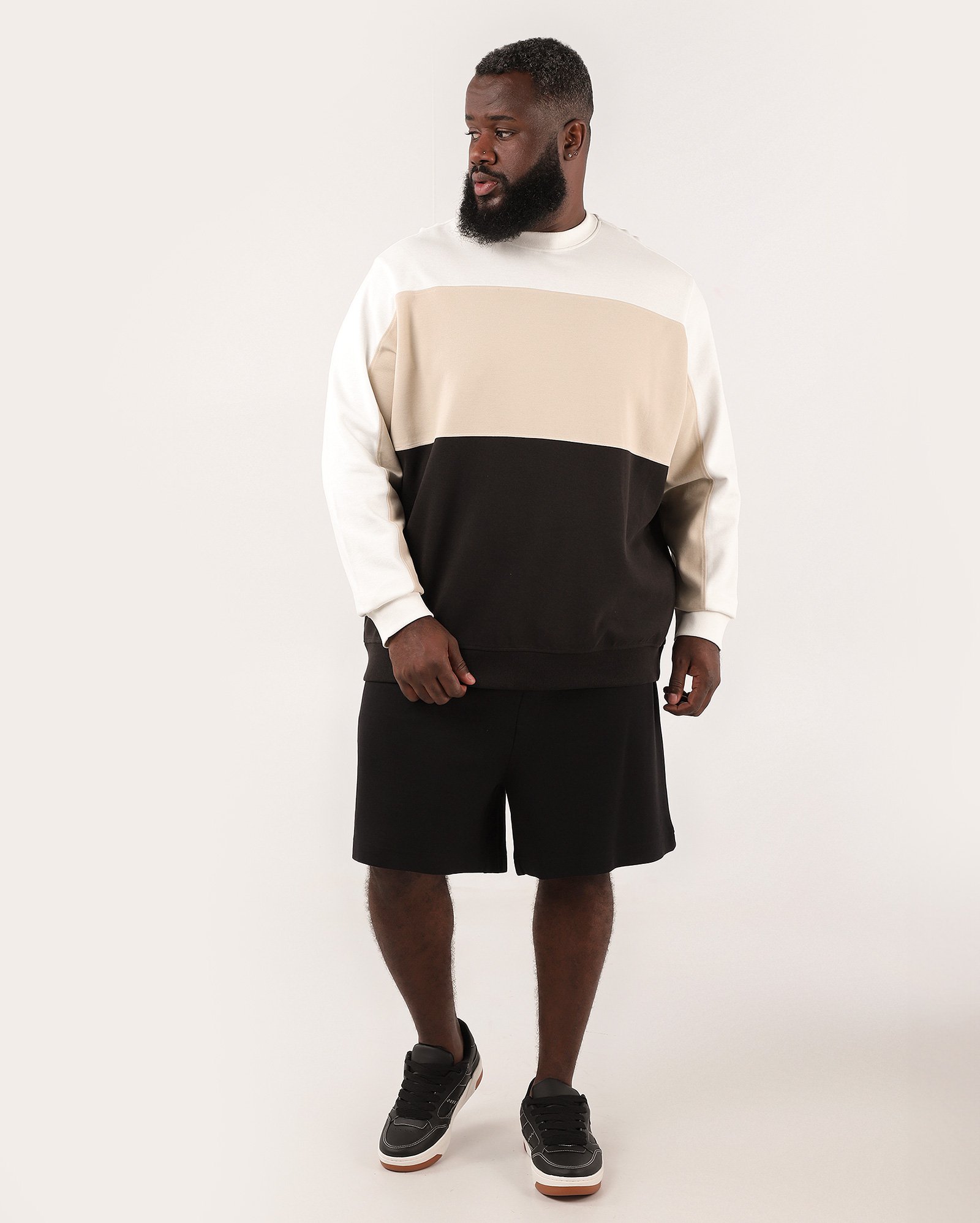 Bermuda moletom plus size masculina reta preta | Original Plus by Riachuelo