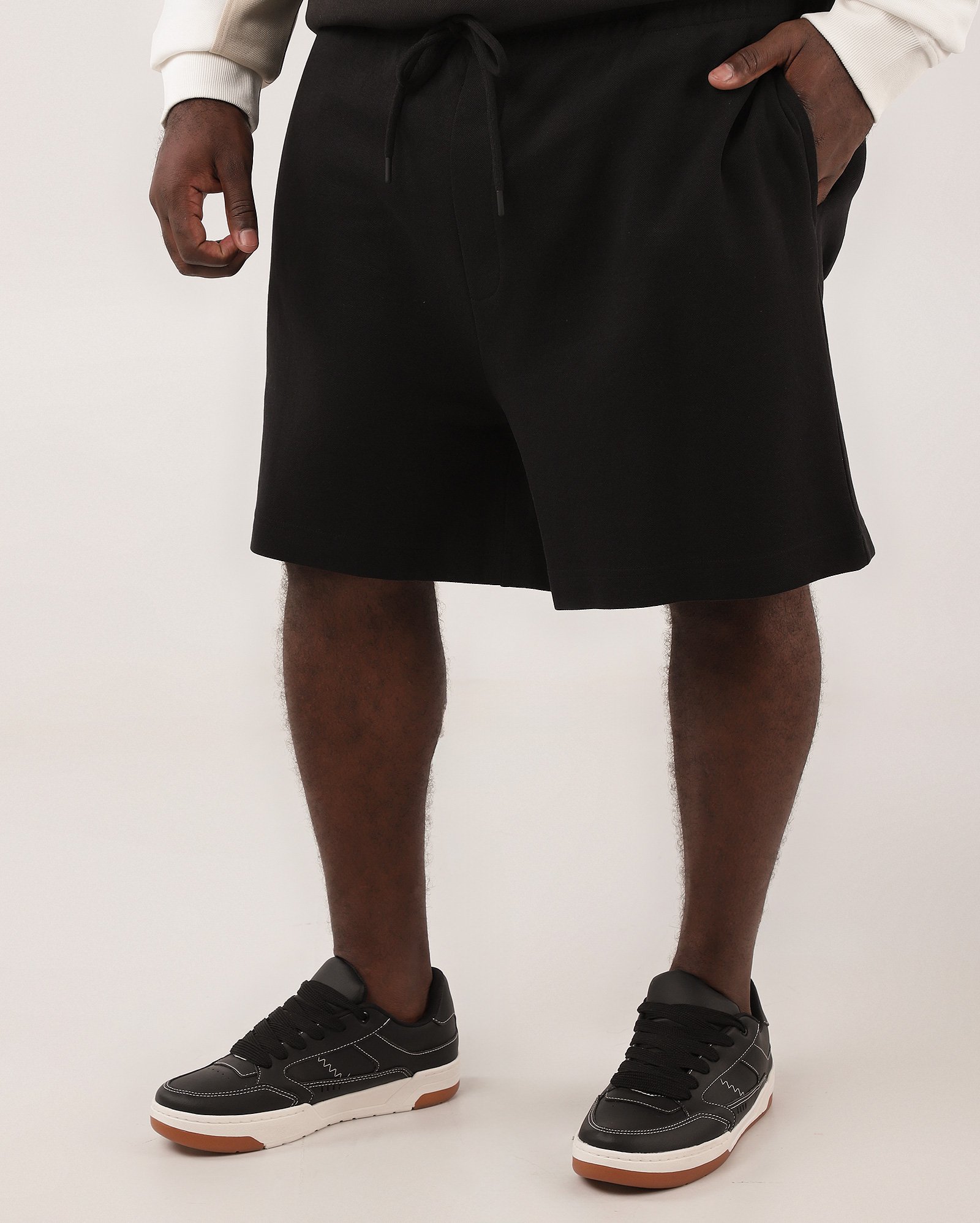 Bermuda moletom plus size masculina reta preta | Original Plus by Riachuelo