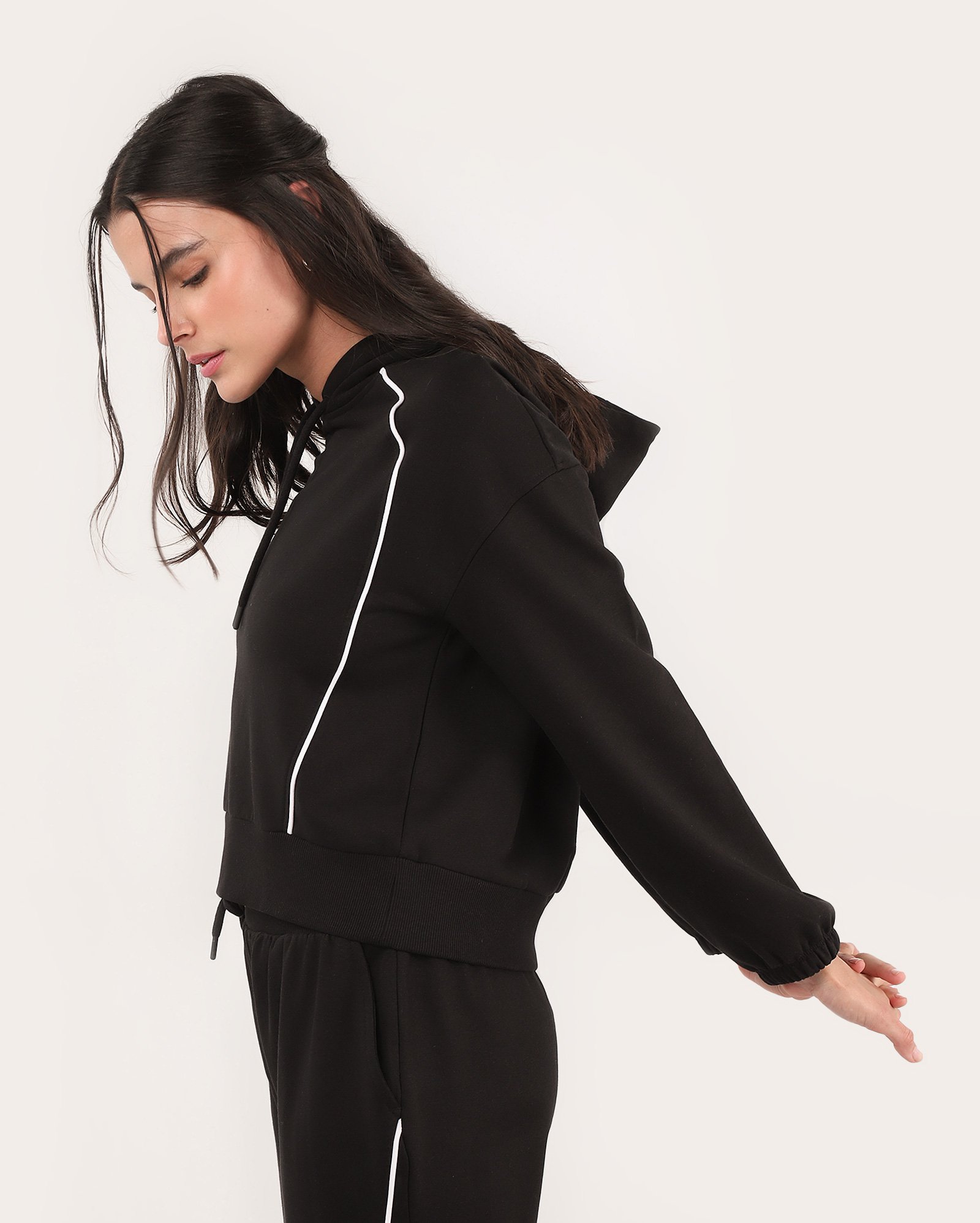 Blusa de moletom feminina com felpa - Preto | BodyWork by Riachuelo