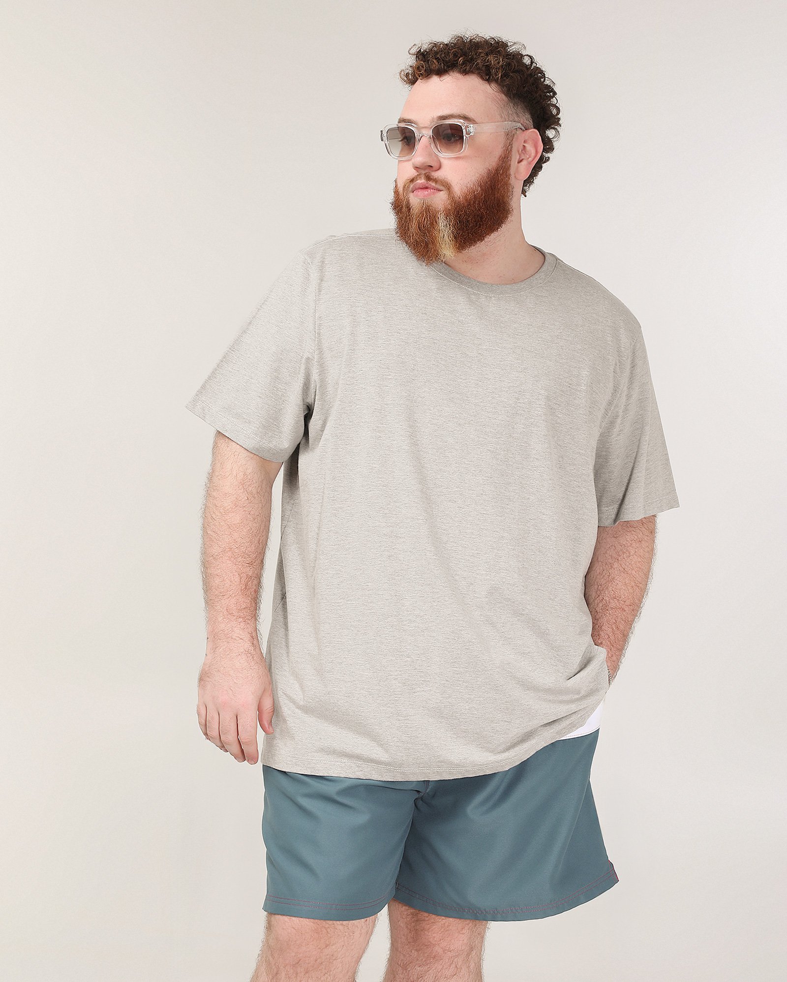 Bermuda plus size masculina padrão color block - Multicor