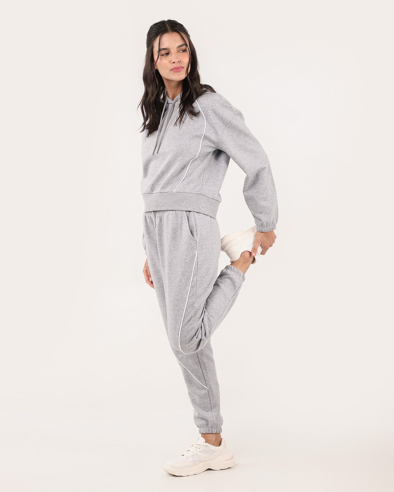 Calça de moletom feminina jogger com felpa mescla - Cinza Claro Mescla | BodyWork by Riachuelo