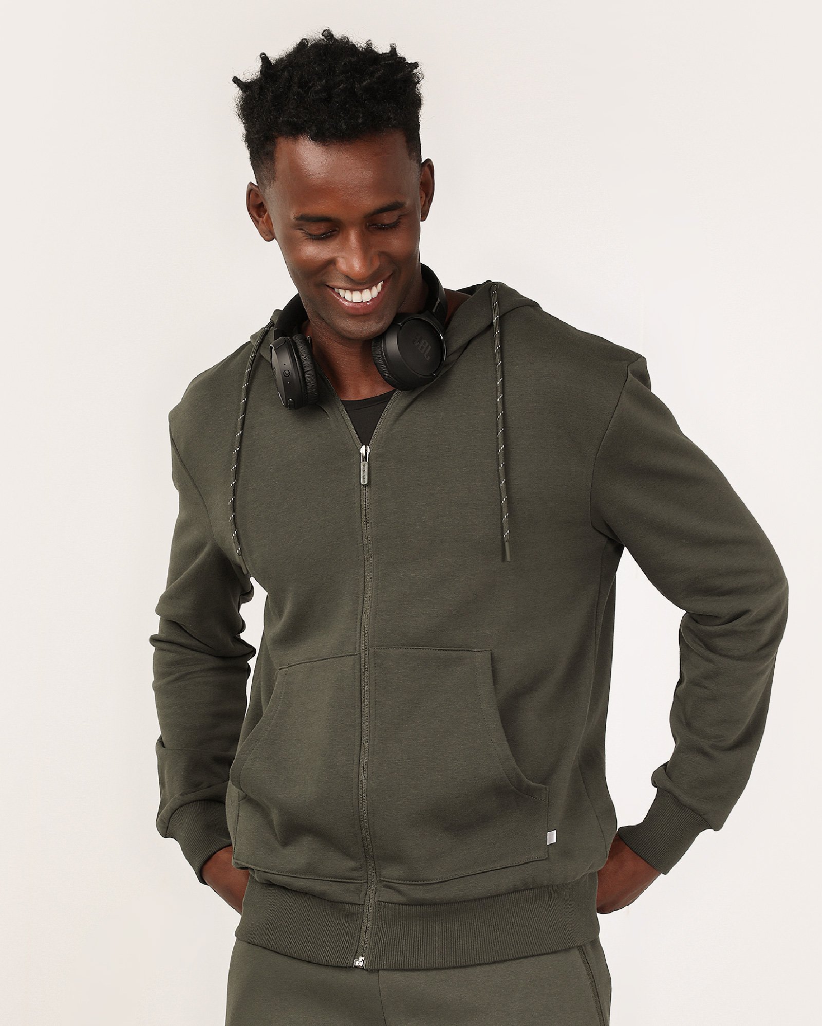 Blusa de moletom esportiva masculina com capuz e felpa - Verde Escuro | BodyWork by Riachuelo