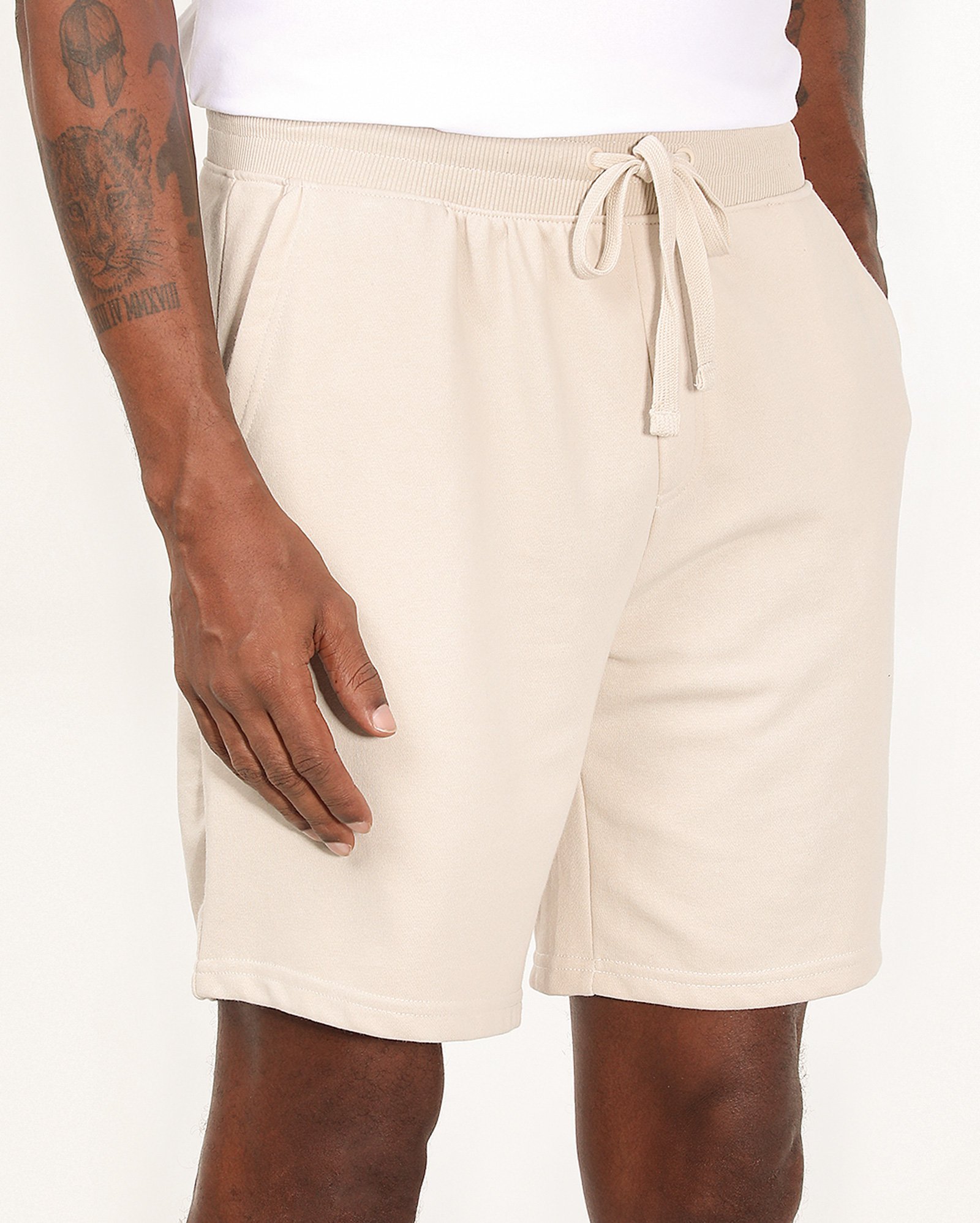Bermuda de moletom masculina regular com elástico bege | Pool Basics