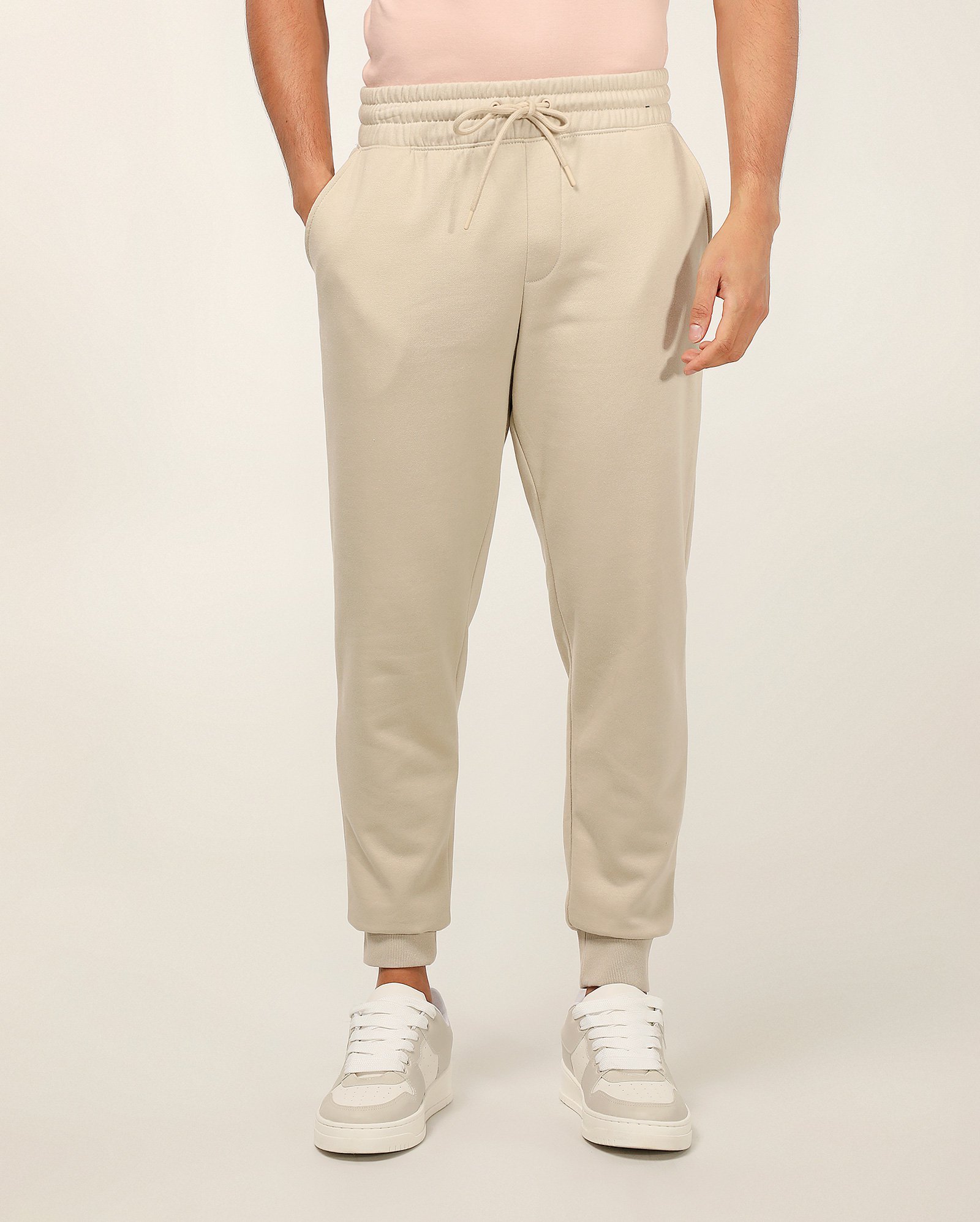 Calça de moletom masculina jogger com felpa cós elástico - Bege Claro | Pool Basics