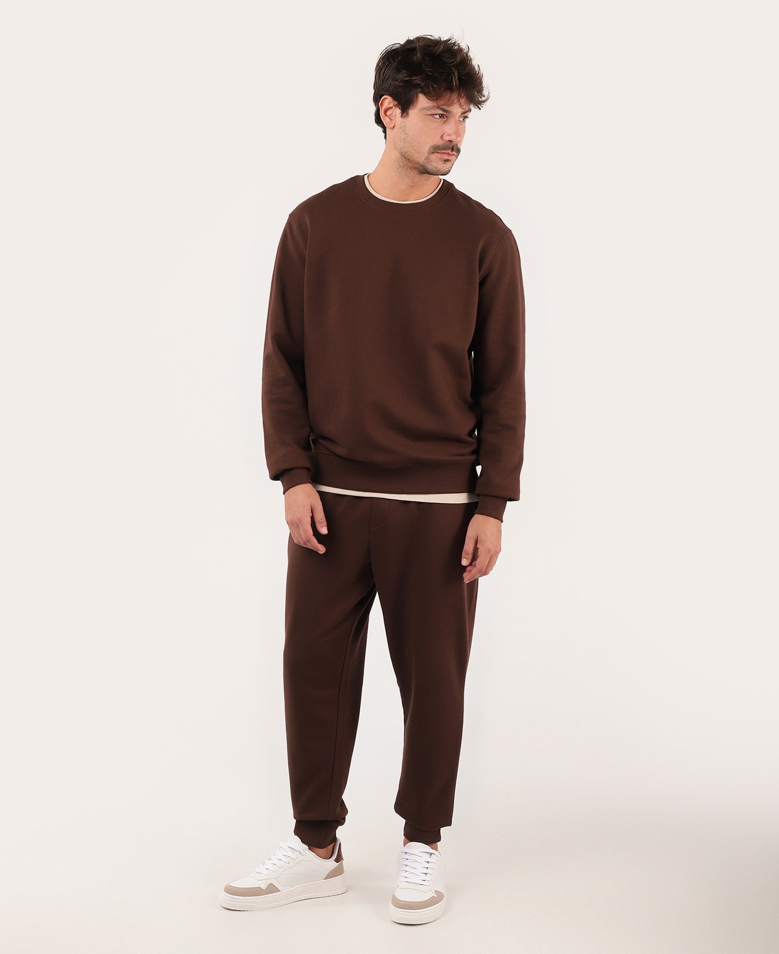 Calça de moletom masculina jogger com felpa cós elástico - Marrom | Pool Basics