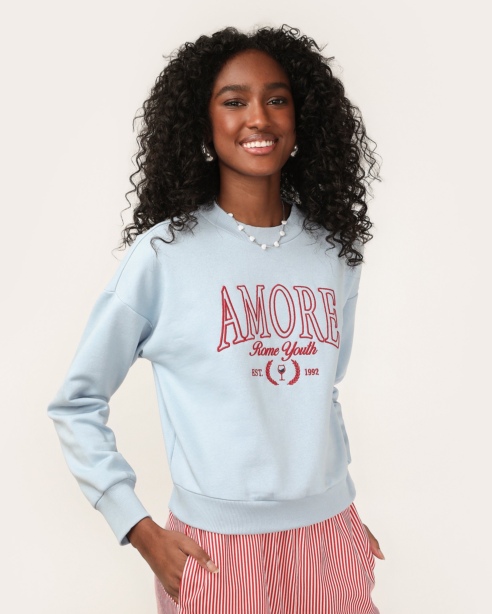 Blusa de moletom feminina com felpa amore Rome youth azul | Pool