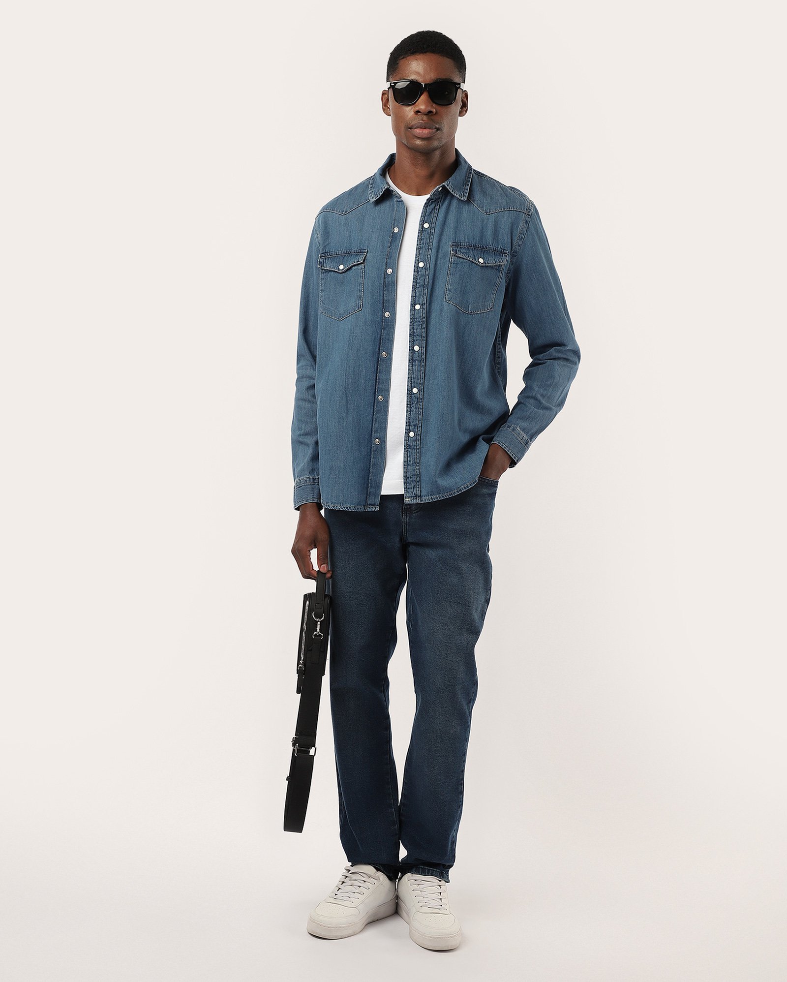 Camisa jeans masculina regular western com bolsos - Jeans Escuro | Pool Jeans