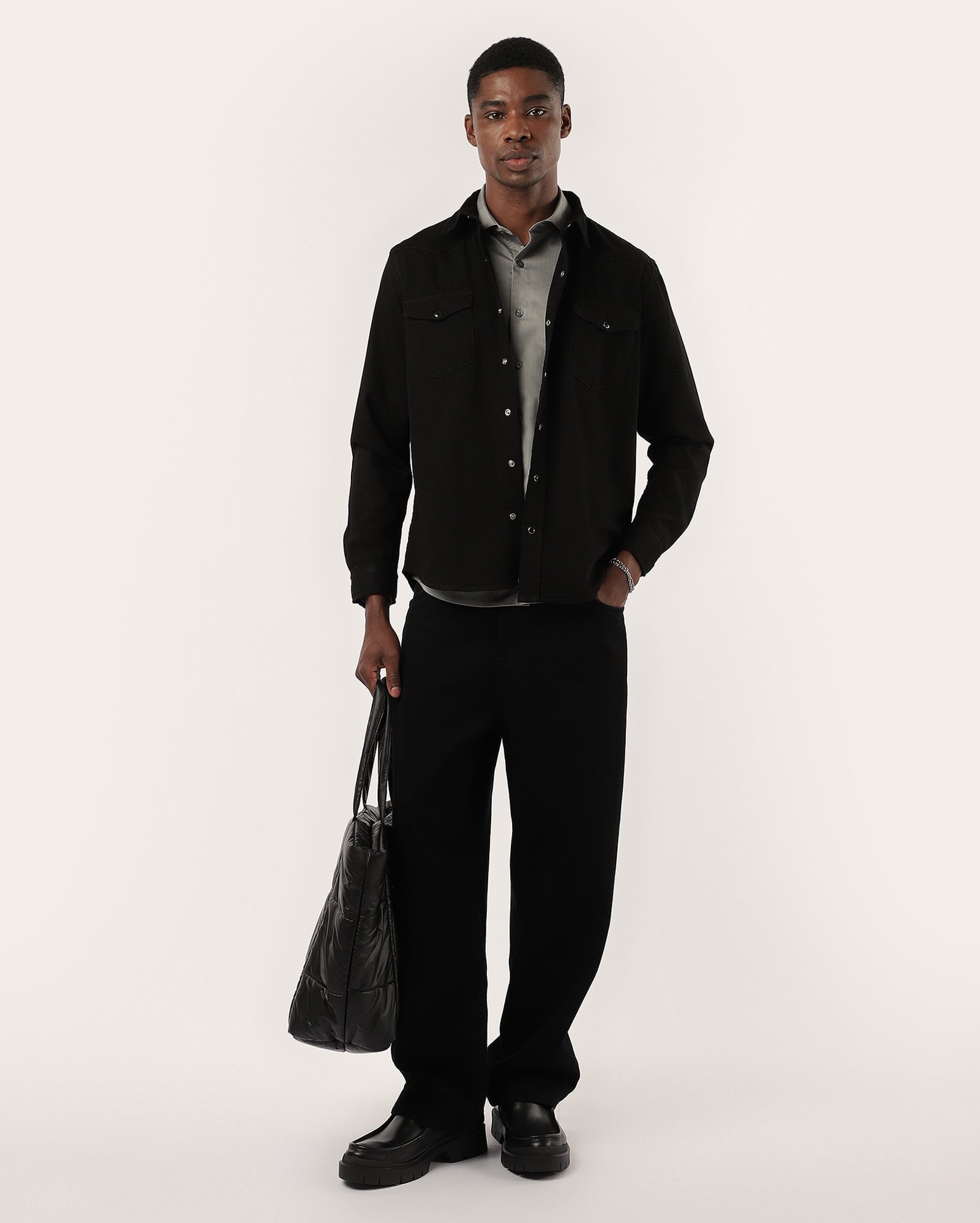 Camisa jeans masculina regular western com bolsos - Jeans Black Escuro | Pool Jeans