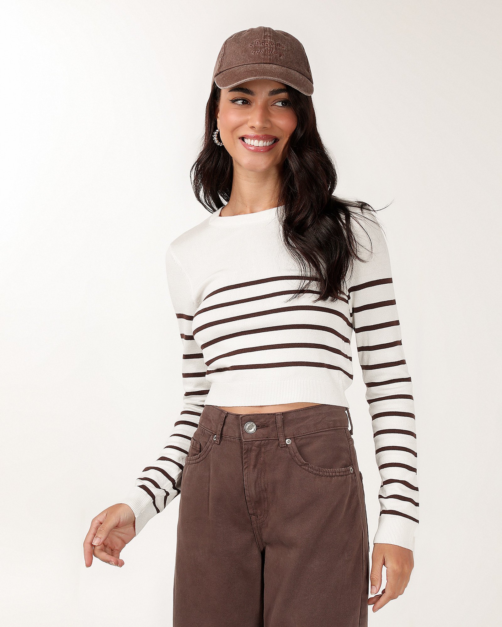 Blusa cropped de viscose manga longa listrada off-white | Pool