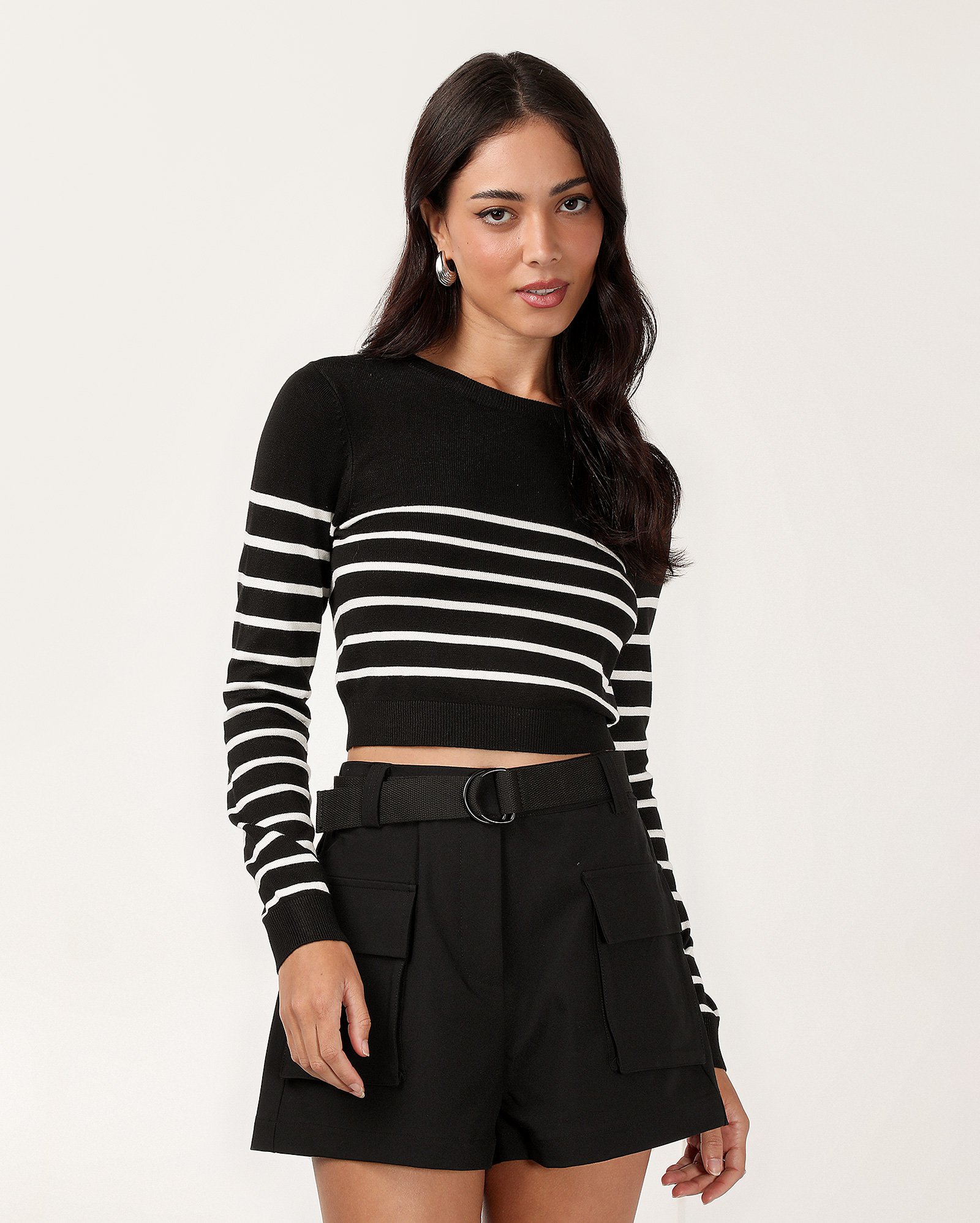 Blusa cropped de viscose manga longa listrada preta | Pool