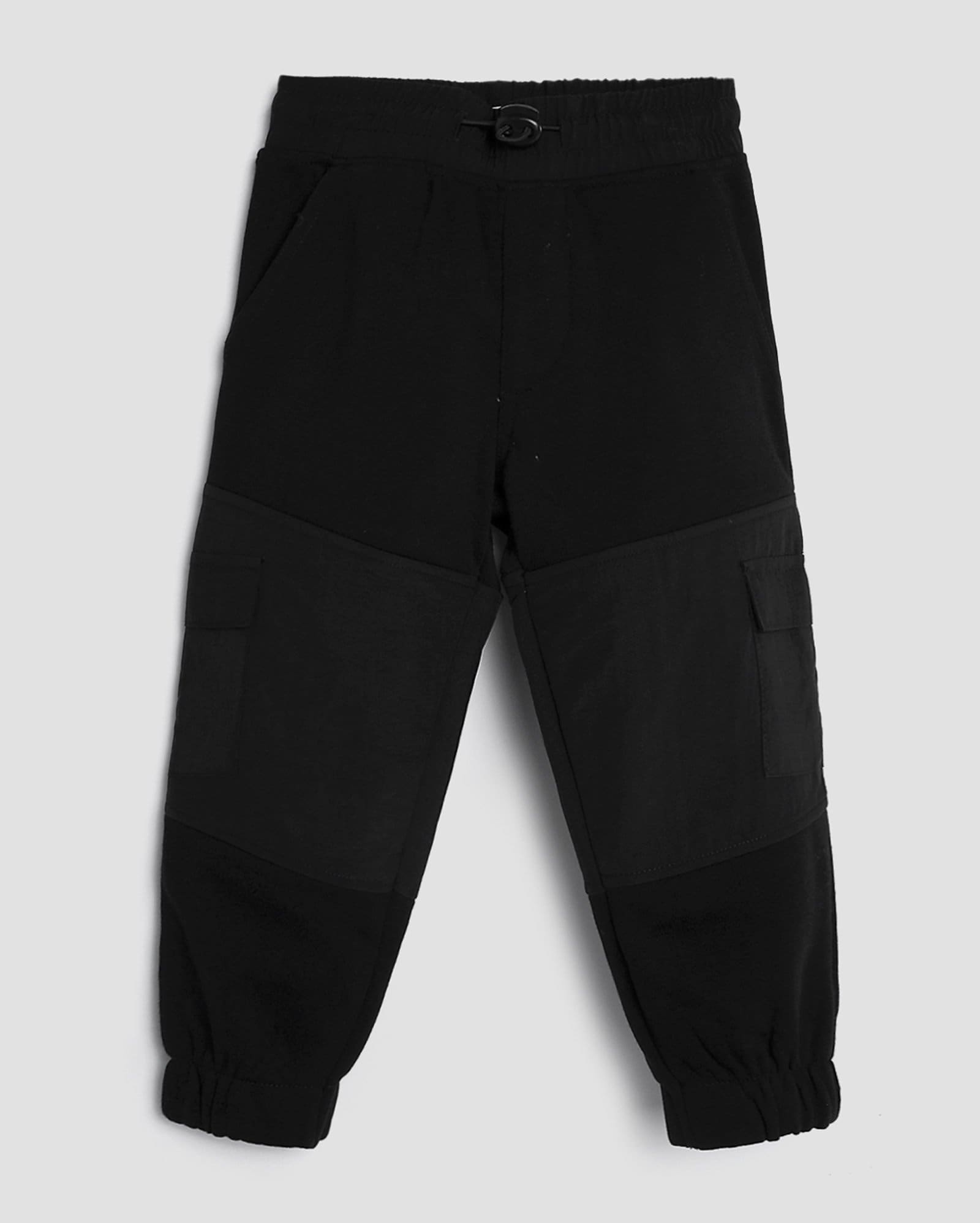 Calça de moletom infantil jogger com bolsos cargo 1-4A preta