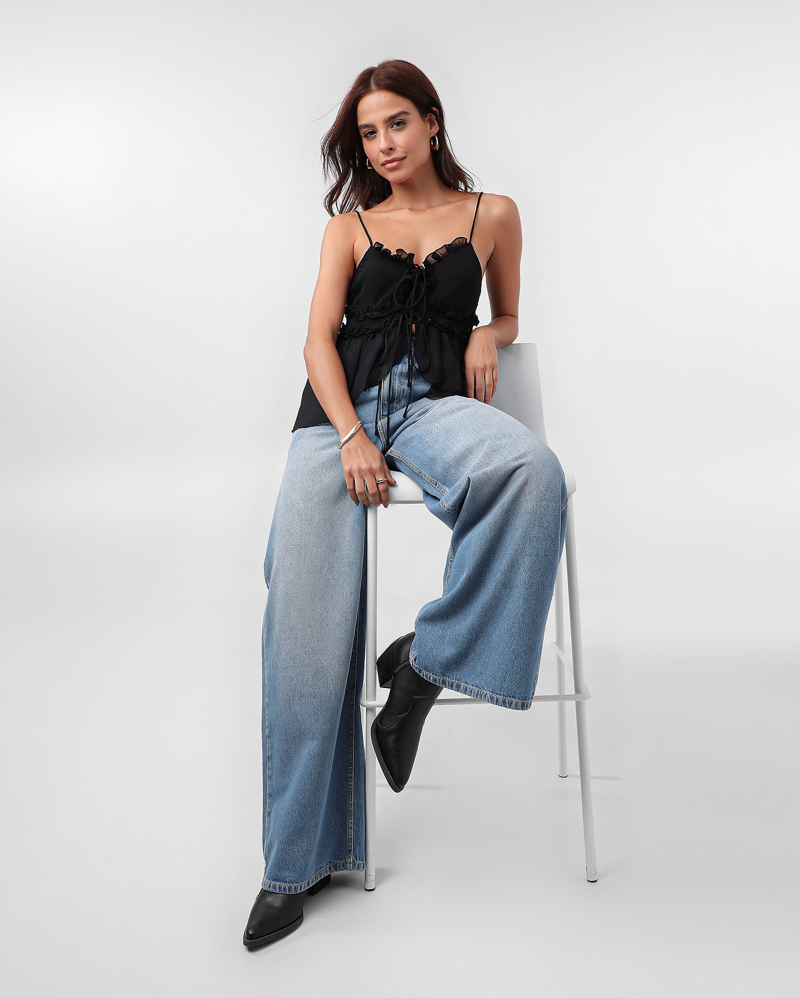 Calça jeans feminina palazzo cintura alta estonada denim médio - Jeans Médio | Pool Jeans