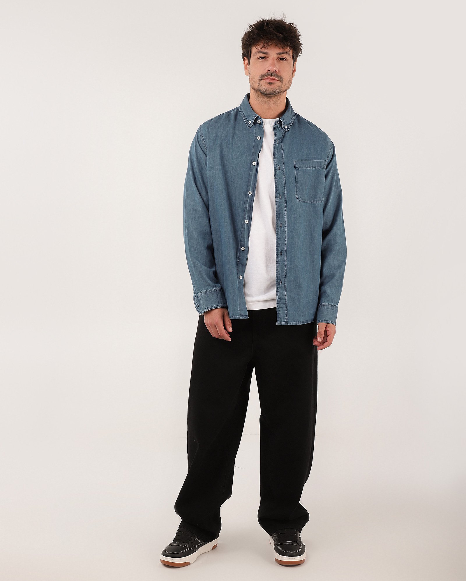 Camisa jeans masculina manga longa com bolso denim médio | Pool Jeans