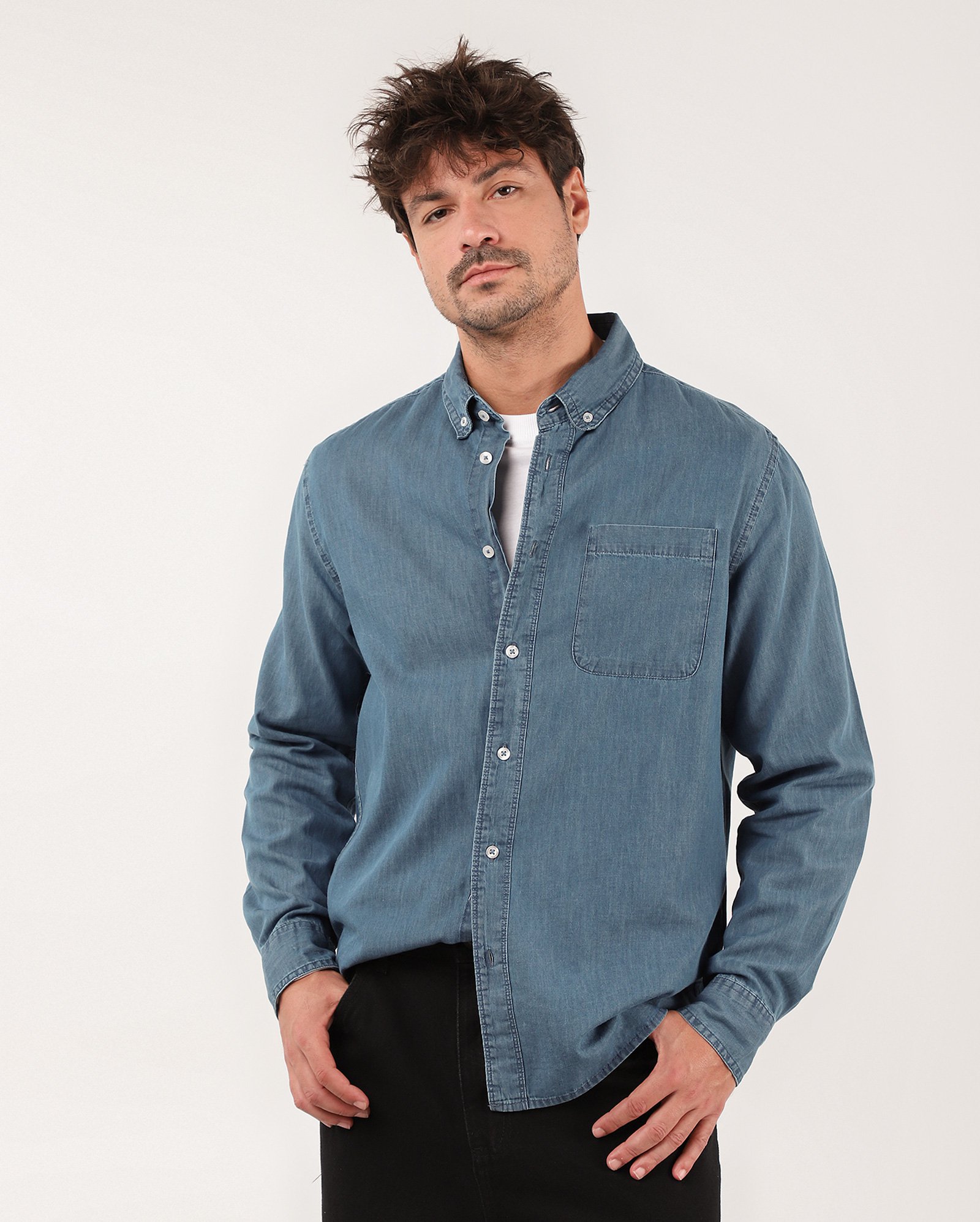 Camisa jeans masculina manga longa com bolso denim médio | Pool Jeans